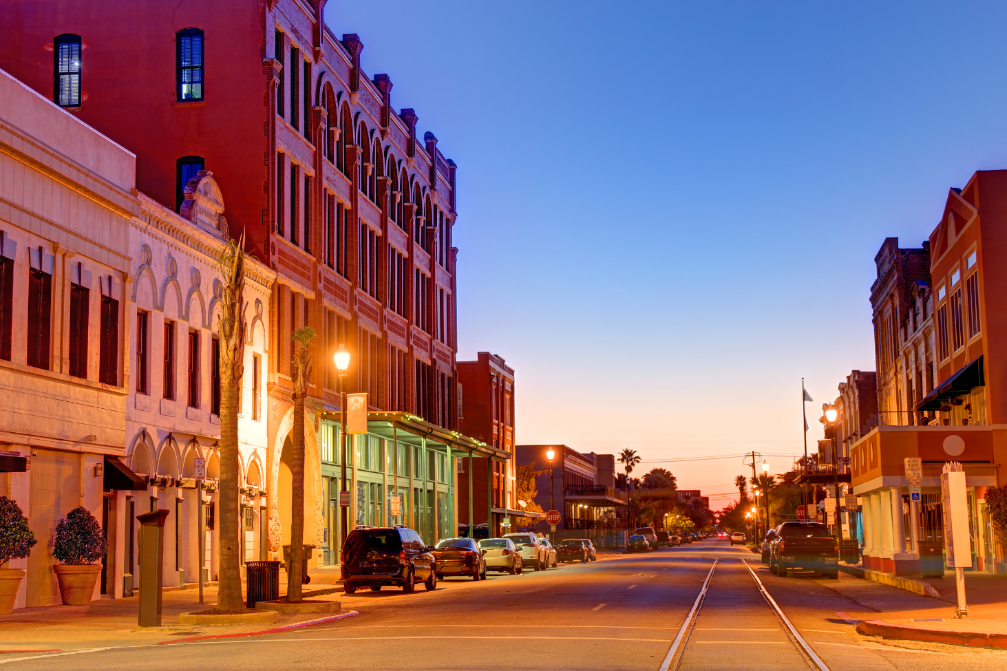 Self-guided Galveston ghost tour along the island's storm-scarred historic streets