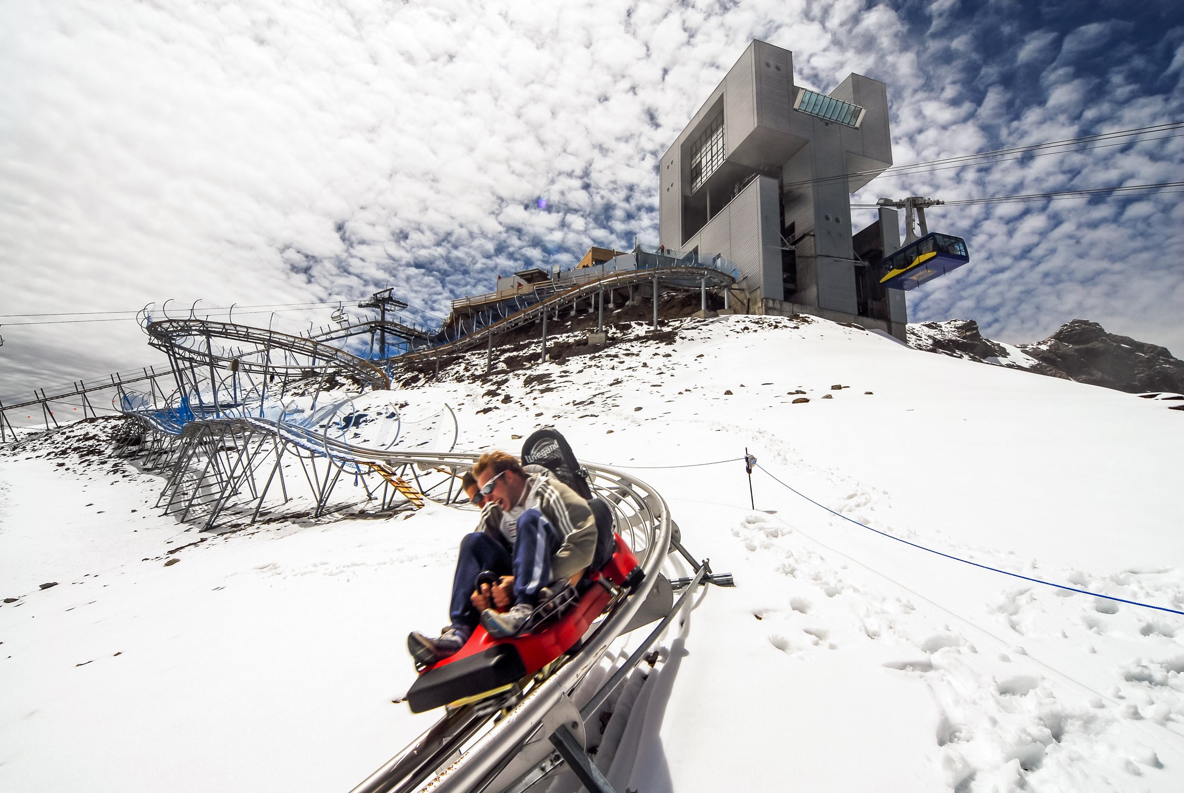 Full-Day Trip to Riviera Col du Pillon & Glacier 3000