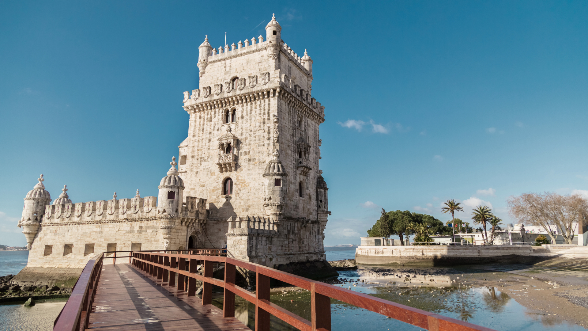 Lisbon: Belém Private Walking Tour & Jerónimos Monastery