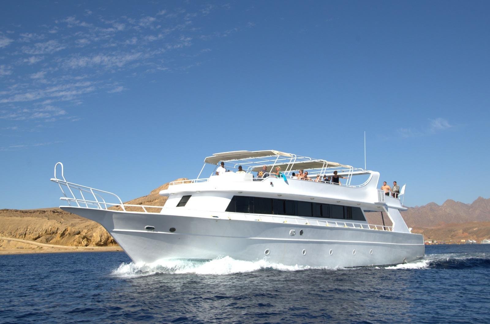 Ras Mohammed & White Island Cruise from Sharm El Sheikh