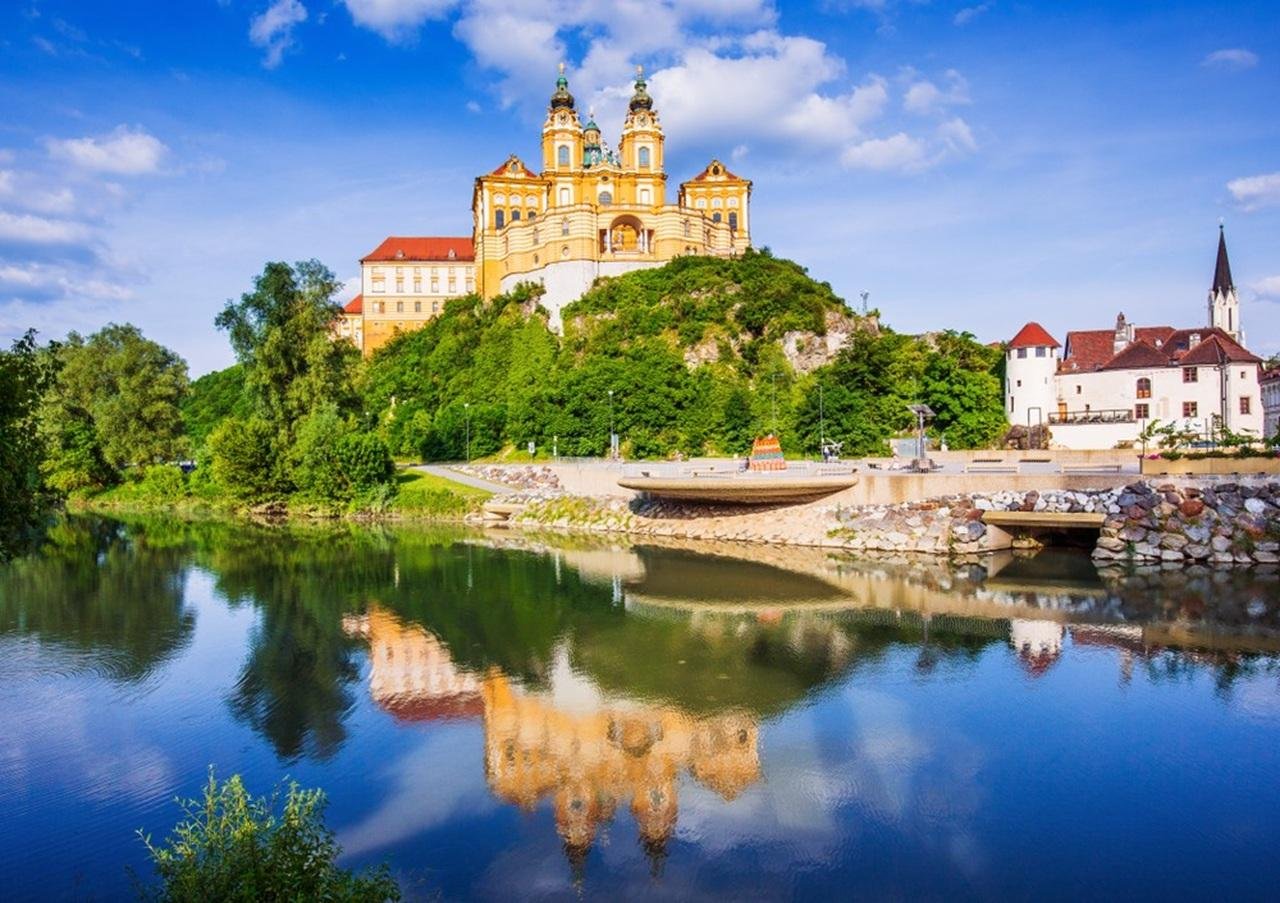 Wachau Valley Full-Day Experience from Vienna