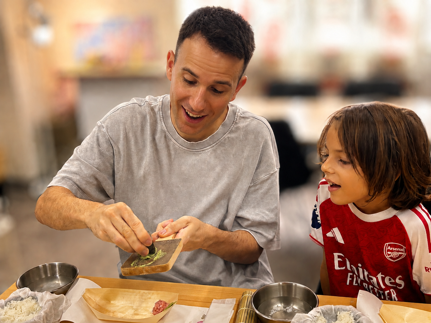Sushi Making & Tsukiji Market Insider Tour with Tuna Tasting