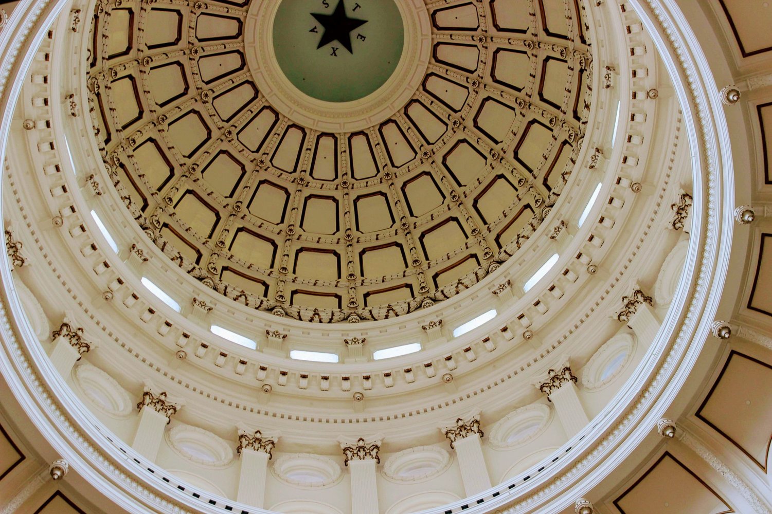 Austin City Highlights Driving Tour