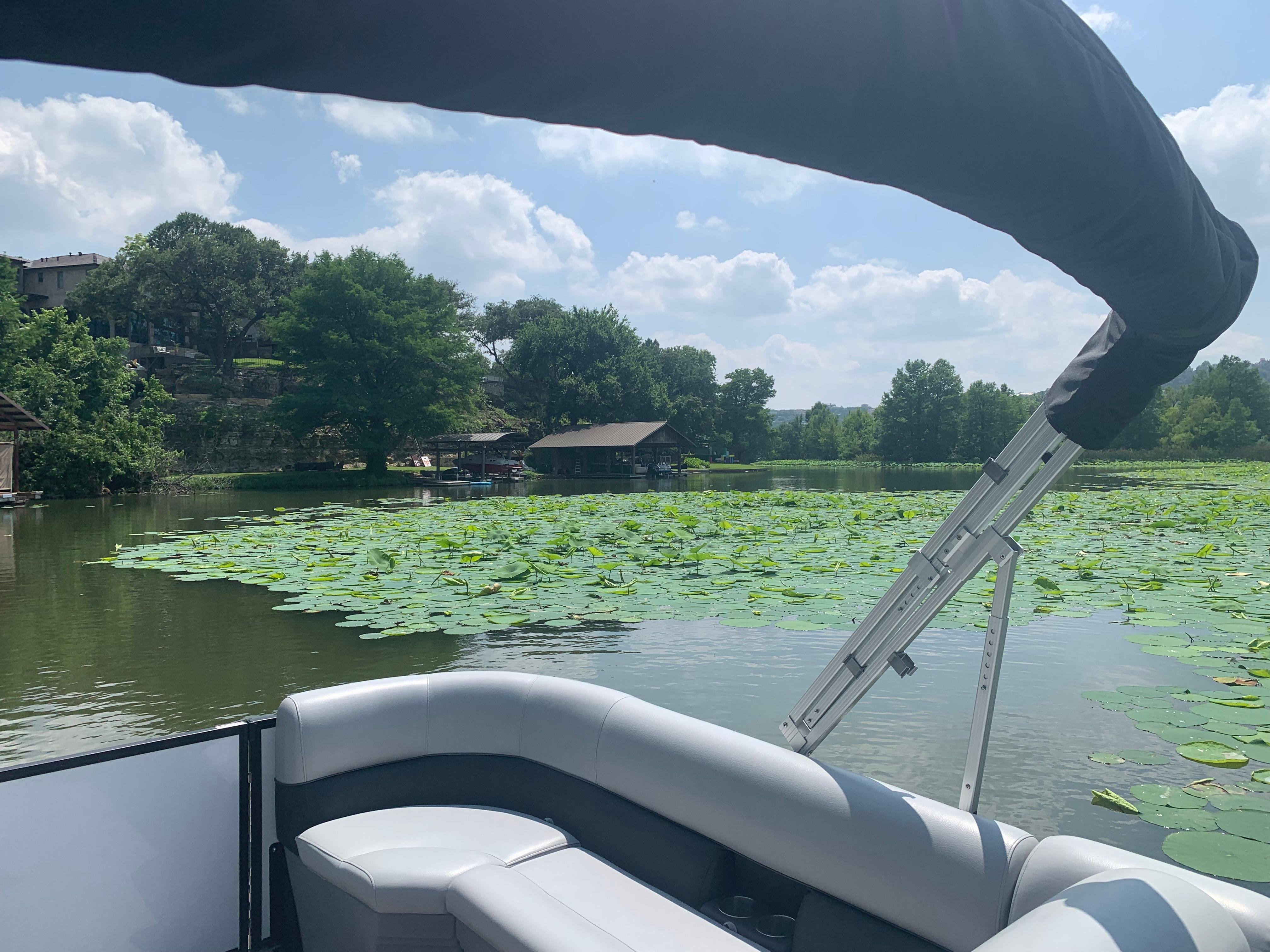 Austin: Scenic Lake Austin Guided Boat Cruise