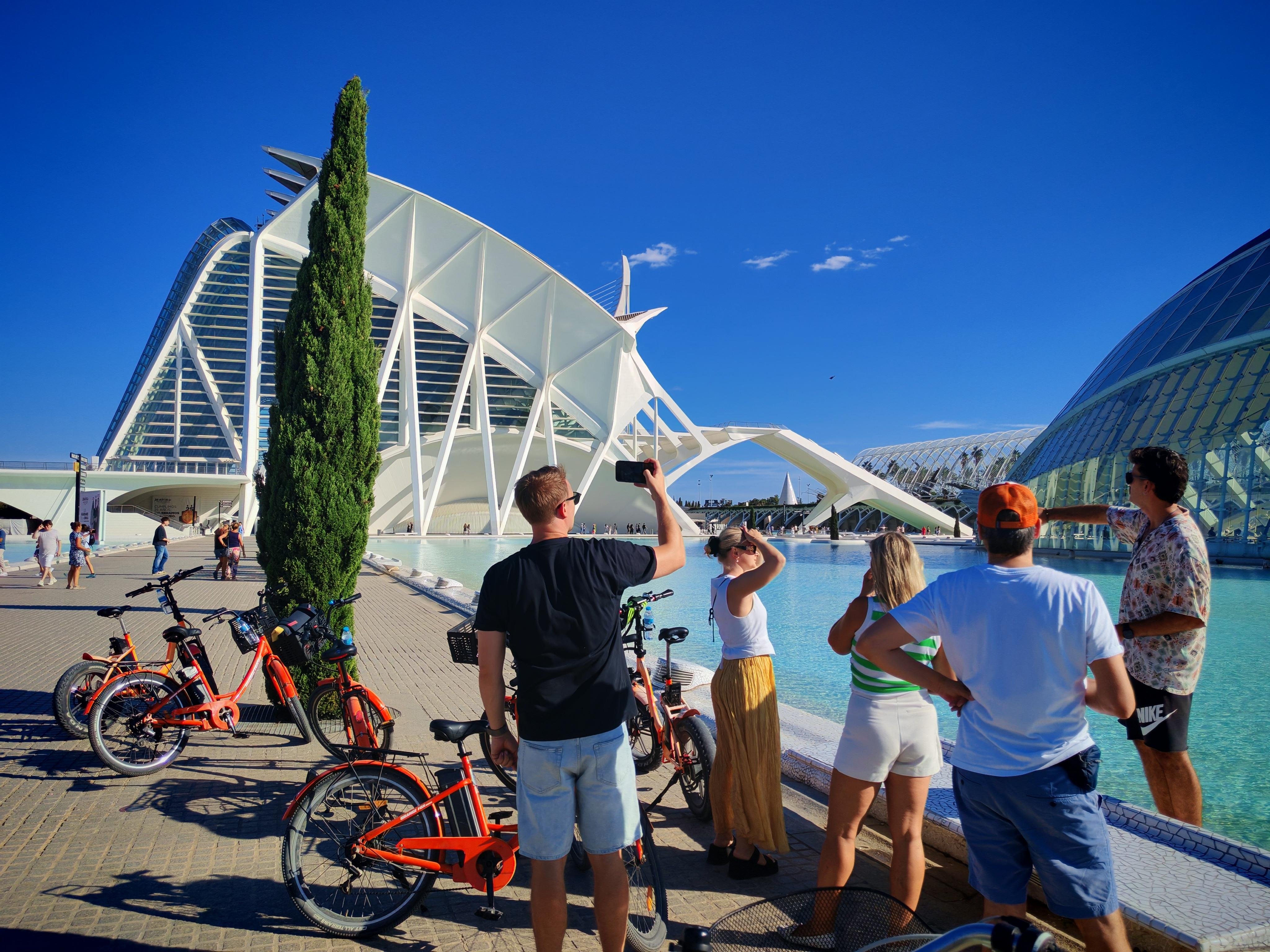 Valencia Highlights Bike Tour