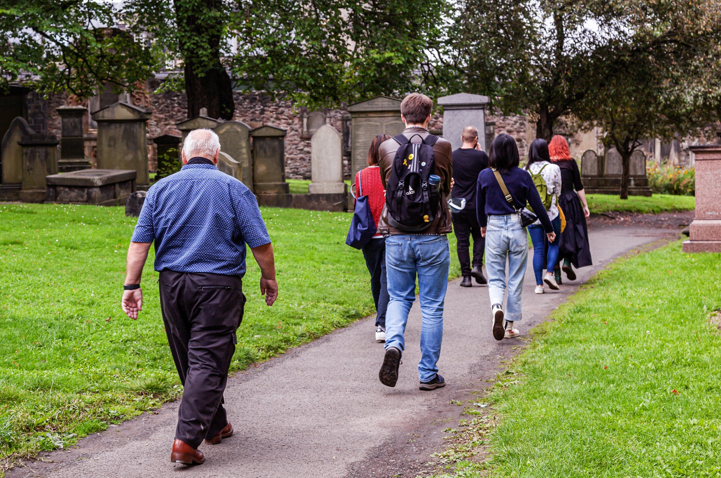 Edinburgh ghost tour — South Bridge Vaults and Greyfriars Kirkyard — image 4