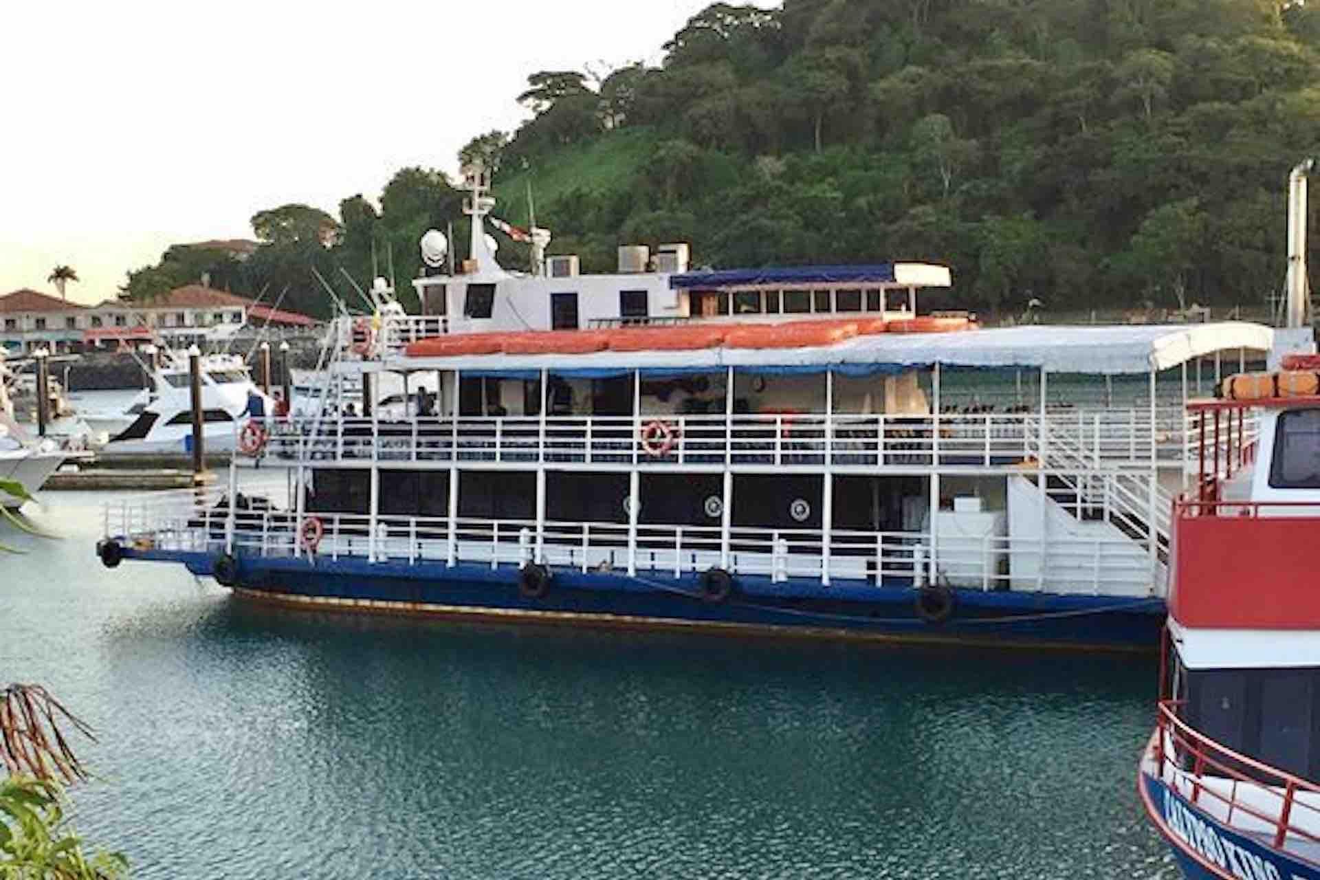 Panama Canal Partial Transit Cruise with Lunch