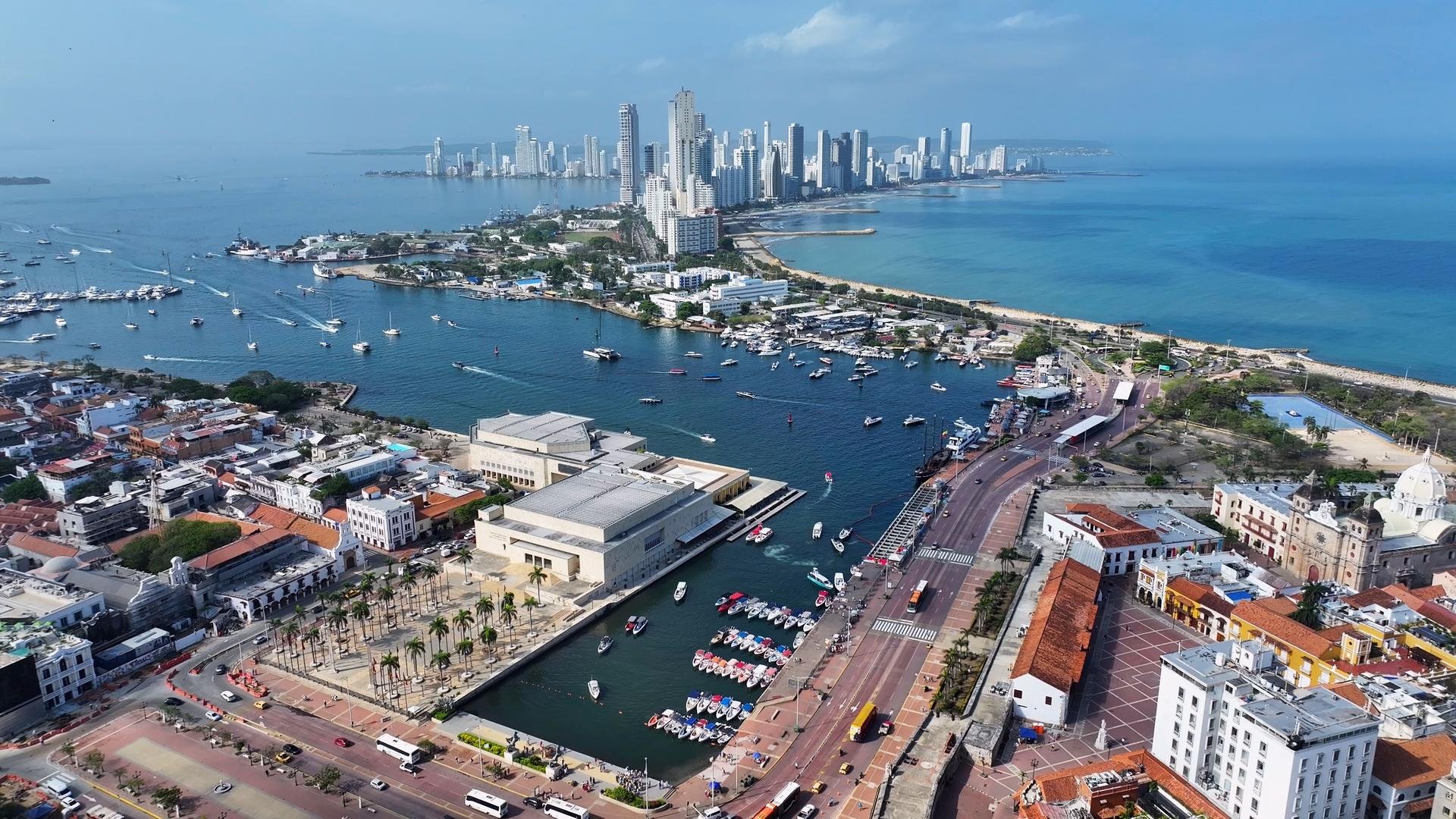 Private Cartagena Sunset Bay Cruise