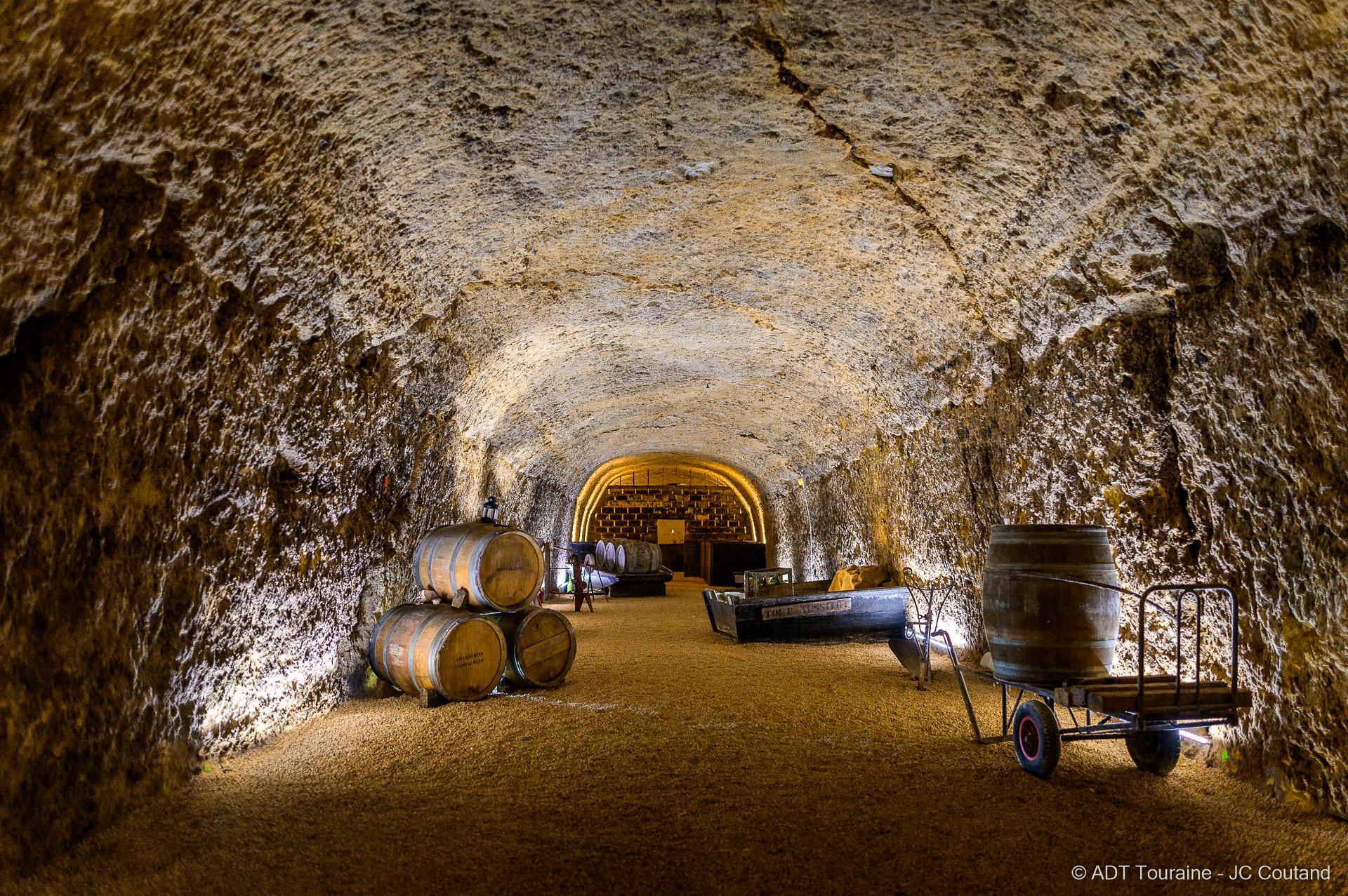 Caves Ambacia Wine Tour & Tasting Experience