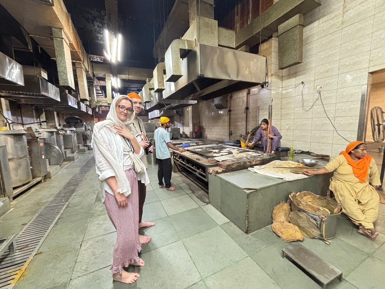 Delhi Private Full-Day City Tour: Old & New Exploration