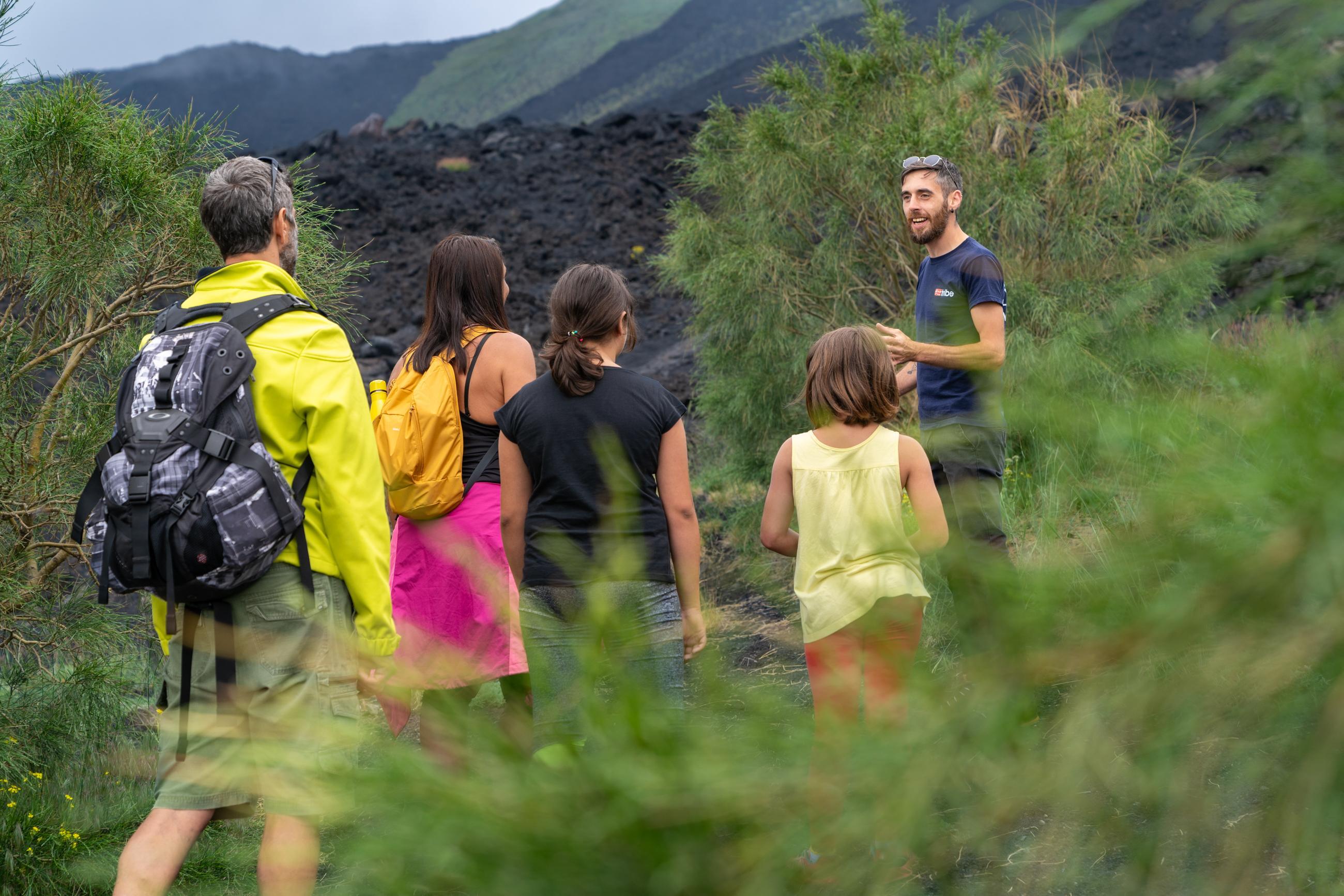 From Catania: trek on Mount Etna, Lava Cave & tasting Tour