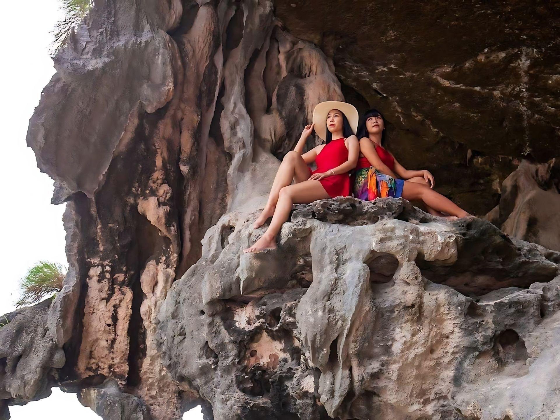 Phang Nga Bay James Bond Island Speedboat Adventure with 2 Meals