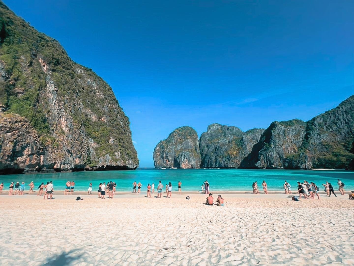 Phi Phi Islands & 4 Islands Sunset BBQ Cruise