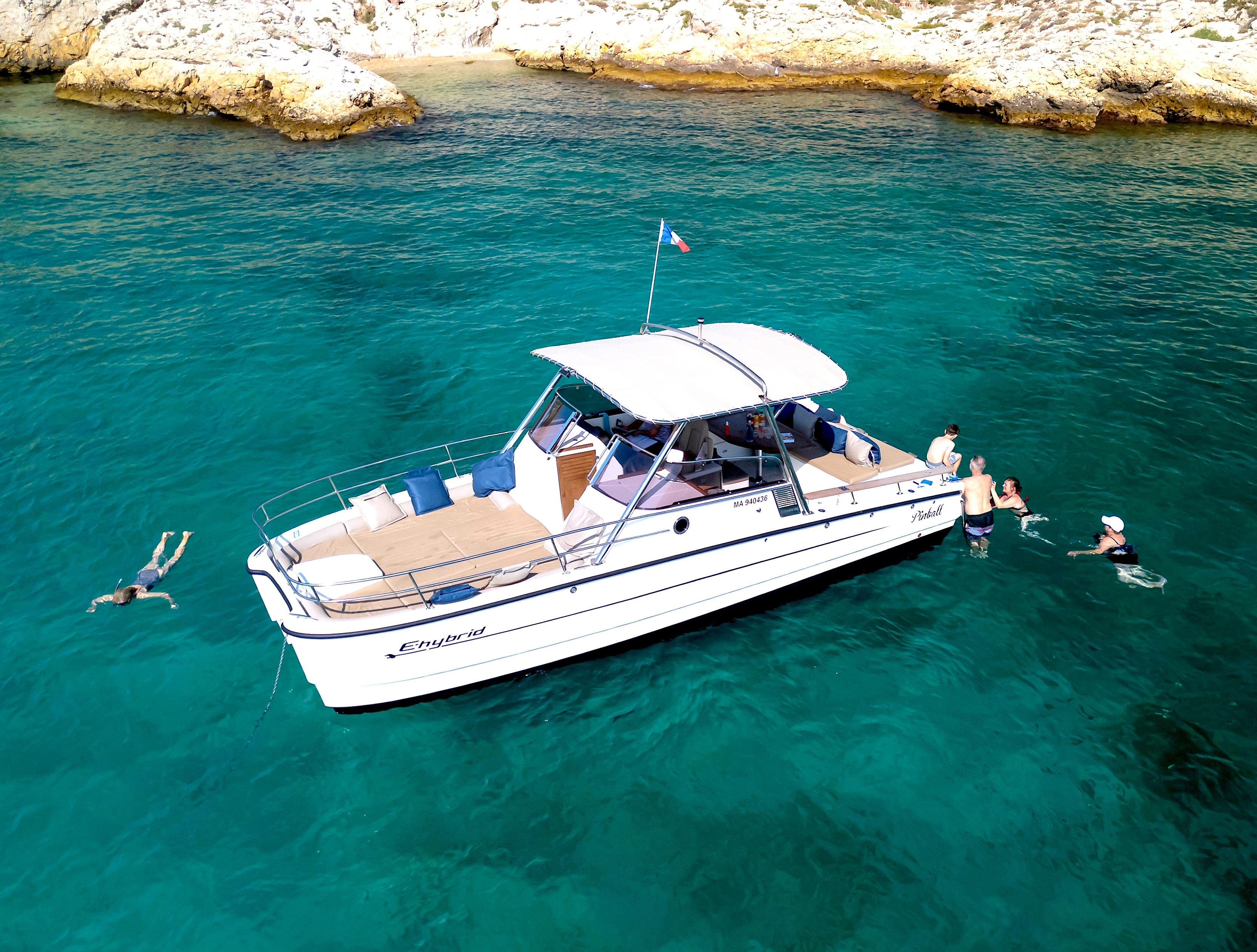 Calanques National Park Half-Day Eco-Friendly Boat Cruise