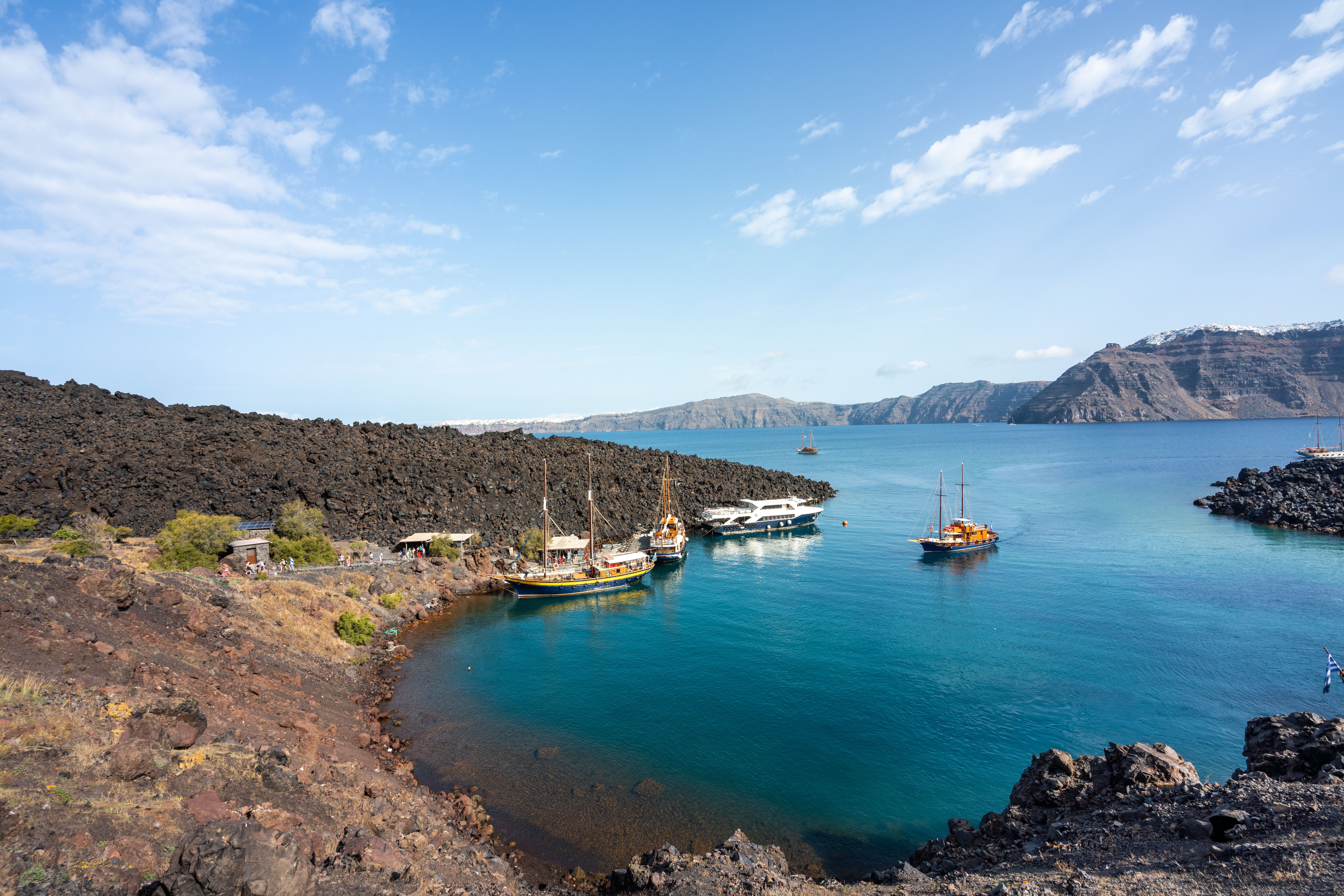 Santorini Volcanic Islands & Hot Springs Boat Cruise