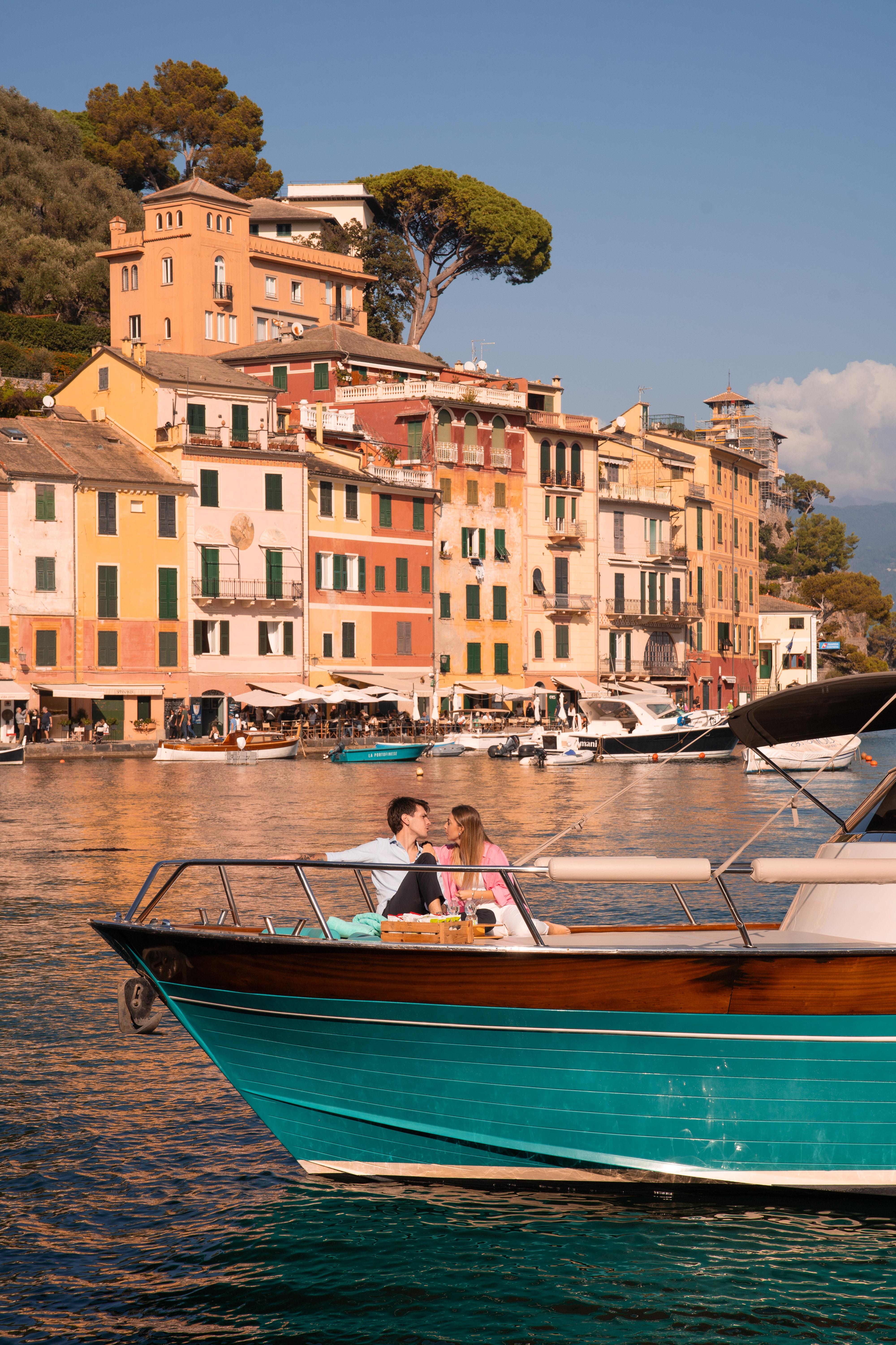 Portofino Coastal Boat Tour: San Fruttuoso & Camogli