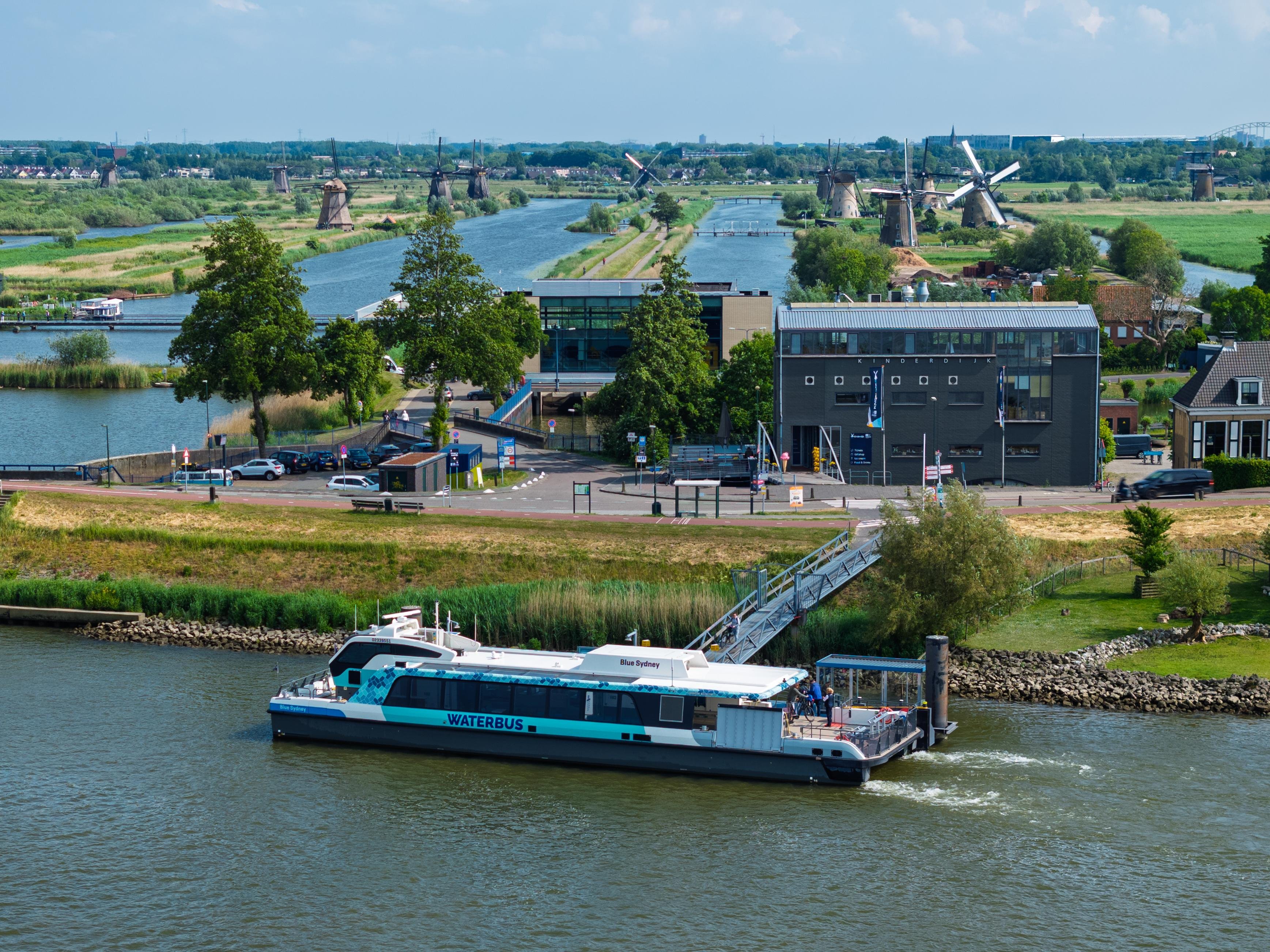 Kinderdijk Windmills WaterShuttle from Rotterdam