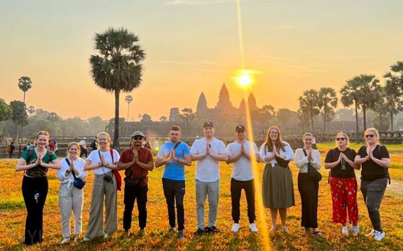 Angkor Wat 2-Day Sunrise & Sunset Guided Experience