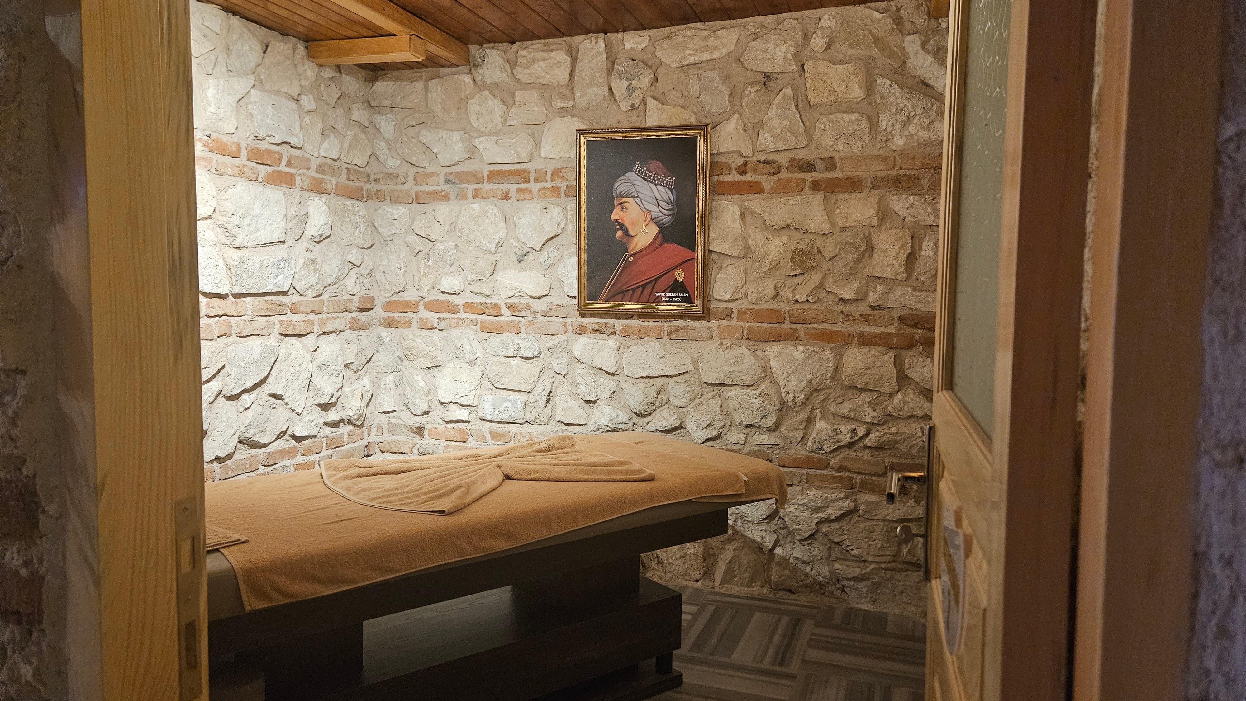Historic Gedikpasa Hammam Experience with Privacy Options