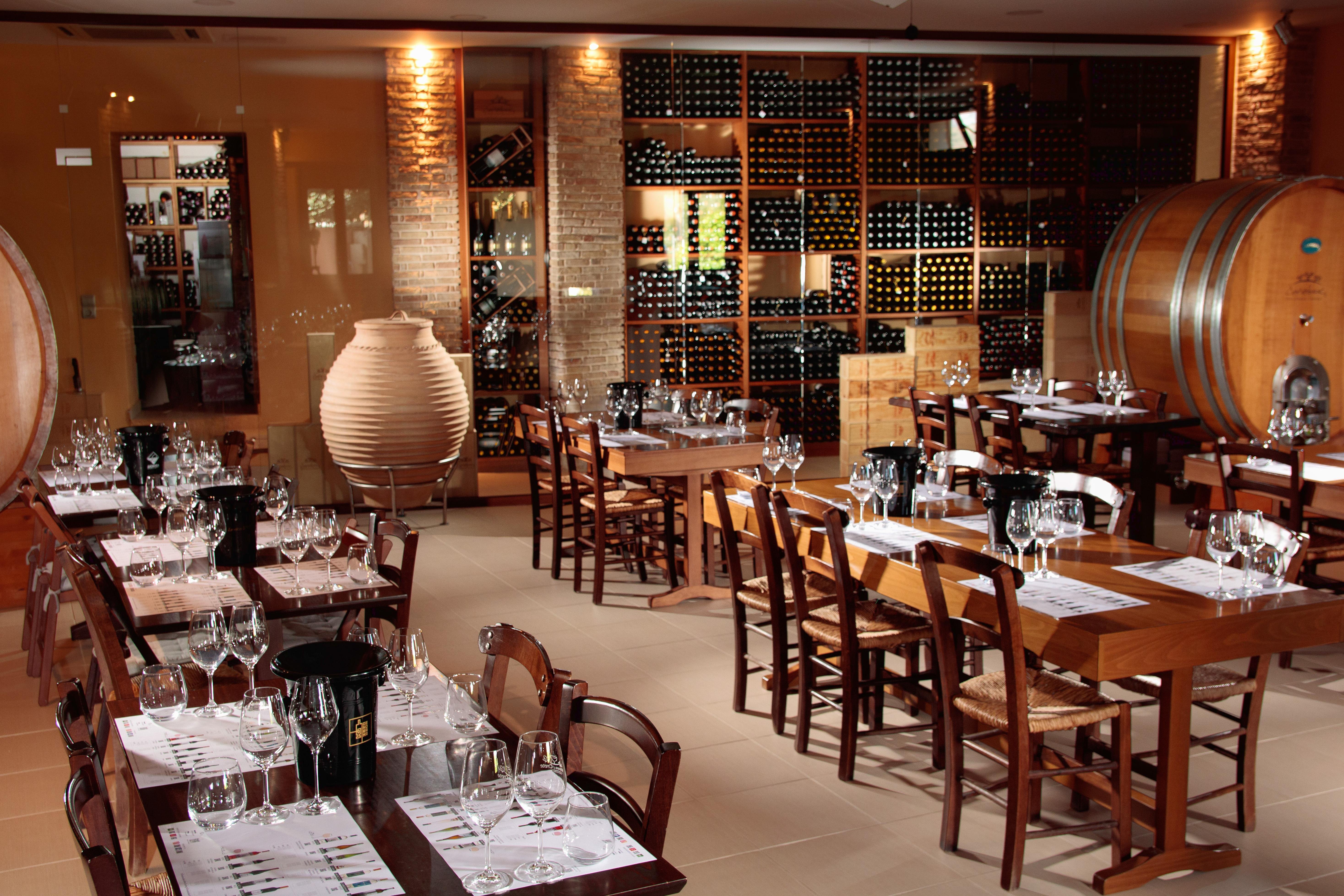 Douloufakis Winery Tour & Tasting in Heraklion