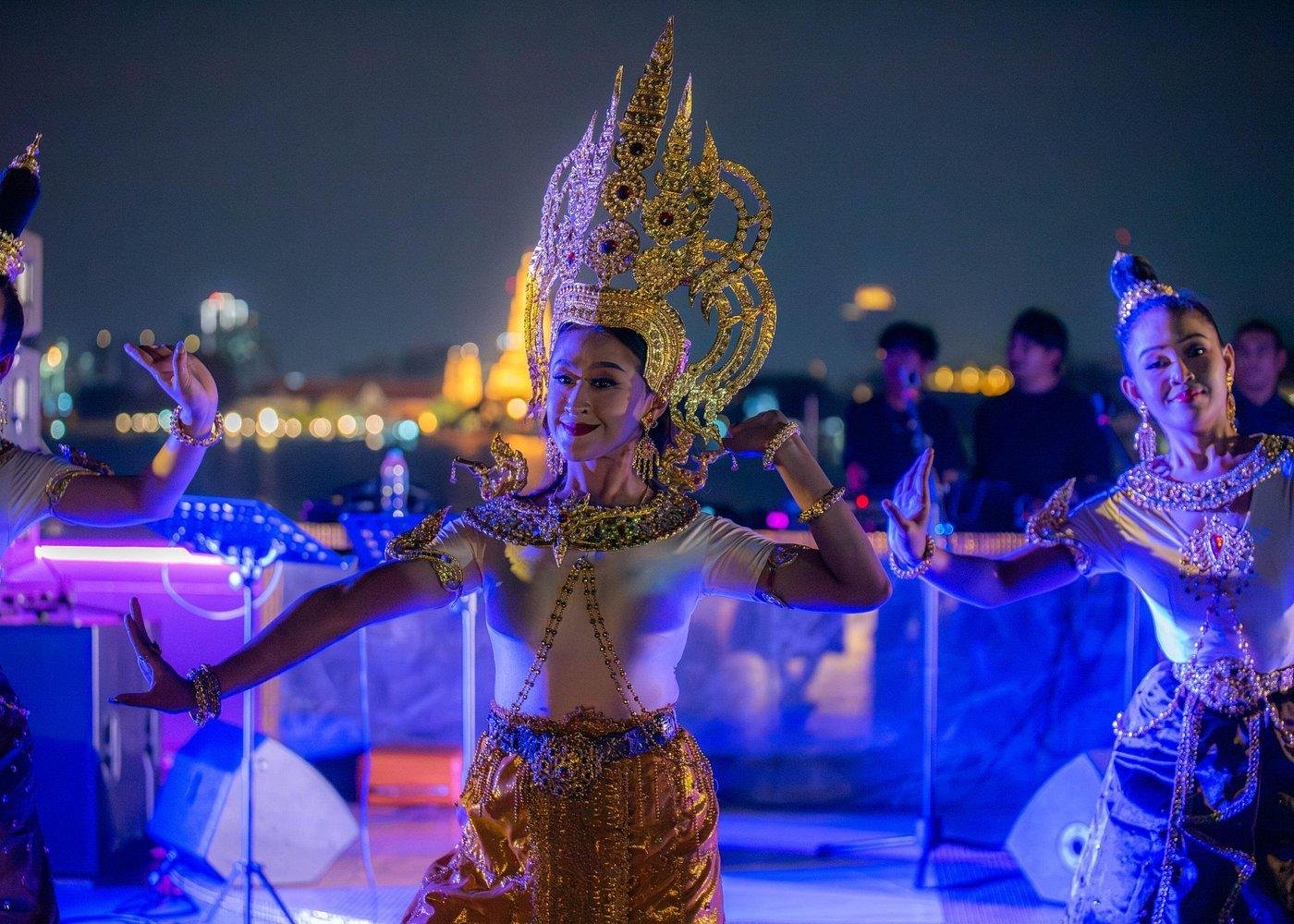 Bangkok Chao Phraya Luxury Dinner Cruise