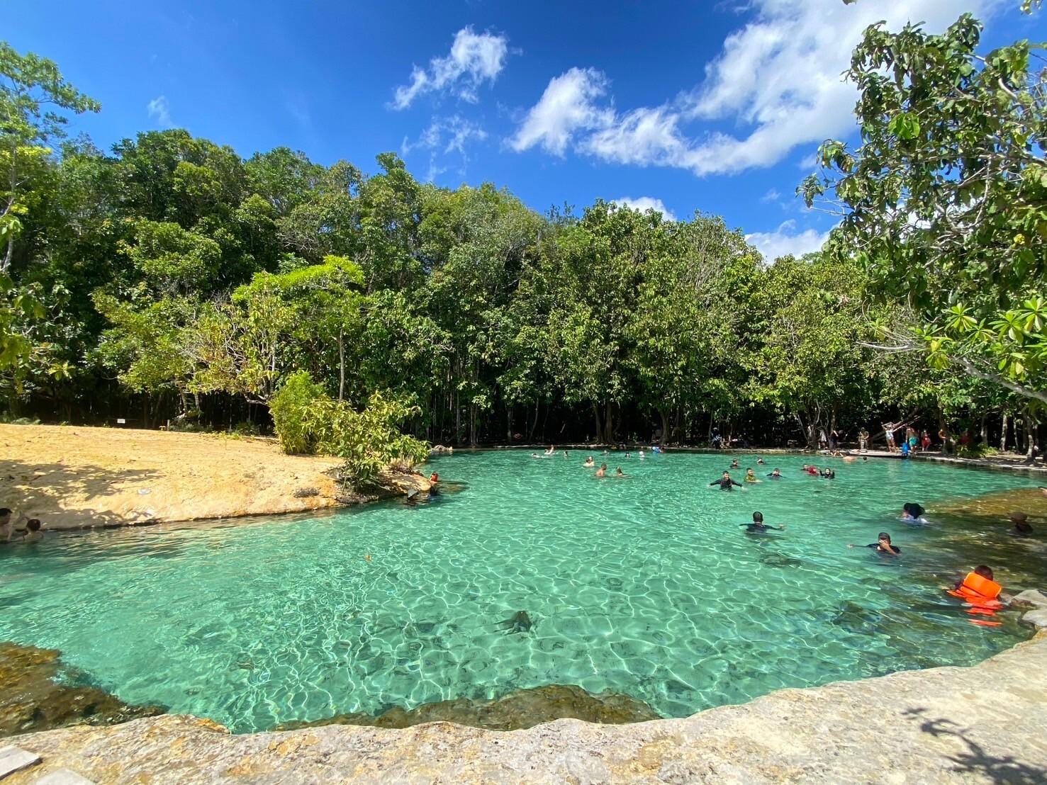 Krabi Nature & Temples Day Tour: Emerald Pool, Hot Springs & Tiger Cave