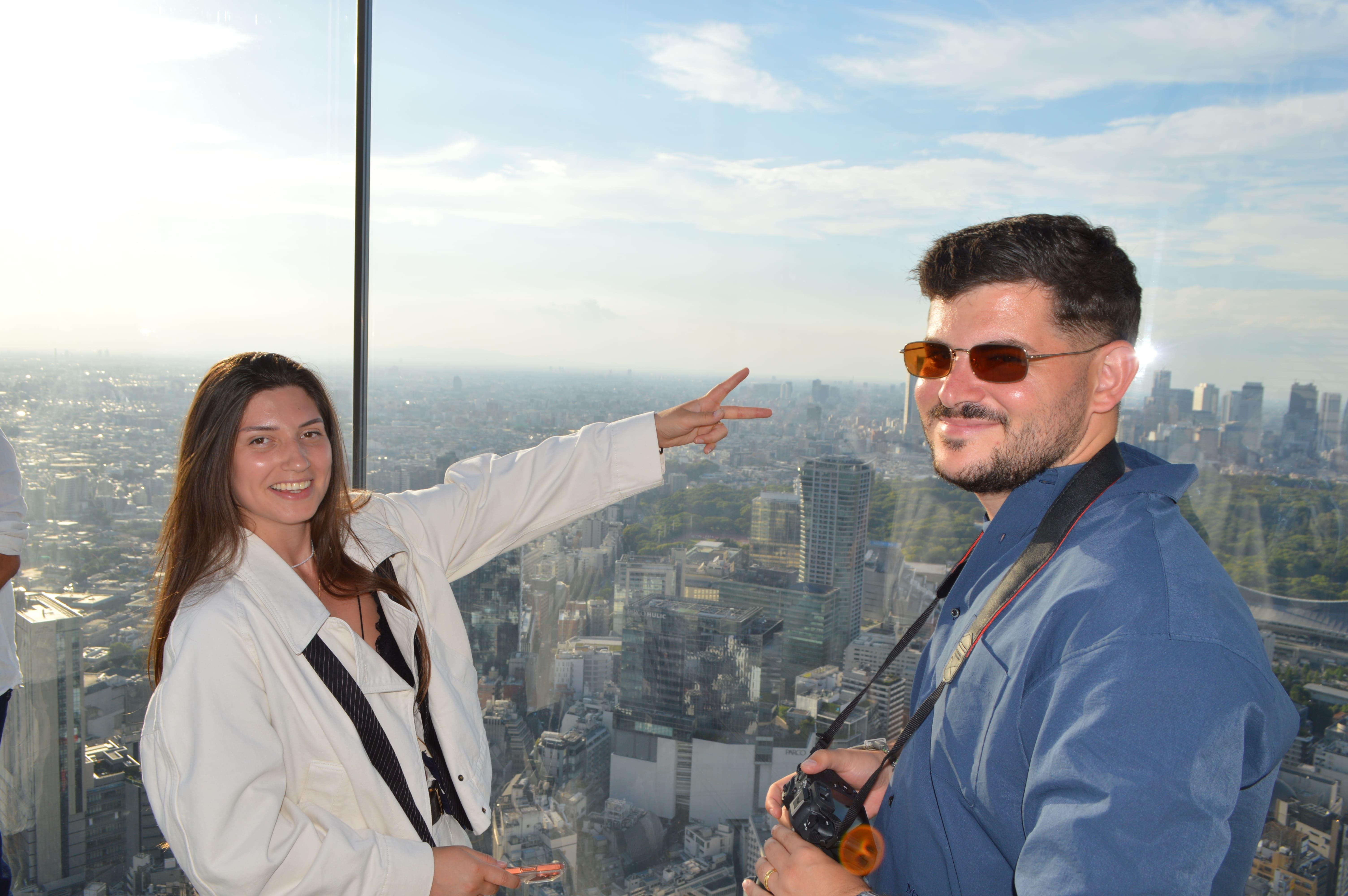 Shibuya Pop Culture Walk & Sky Observation Tour