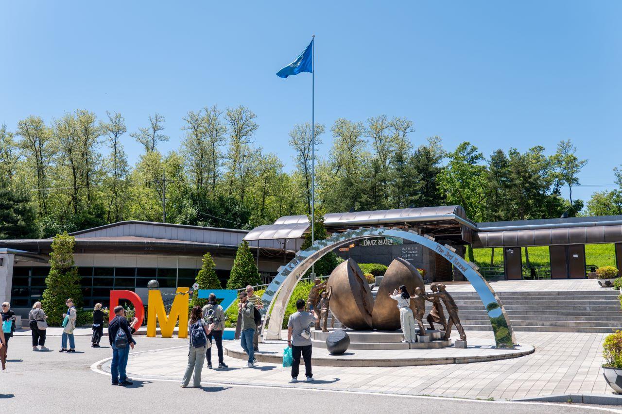 Seoul DMZ Tour: JSA Museum, Defector Talk & Scenic Add-Ons