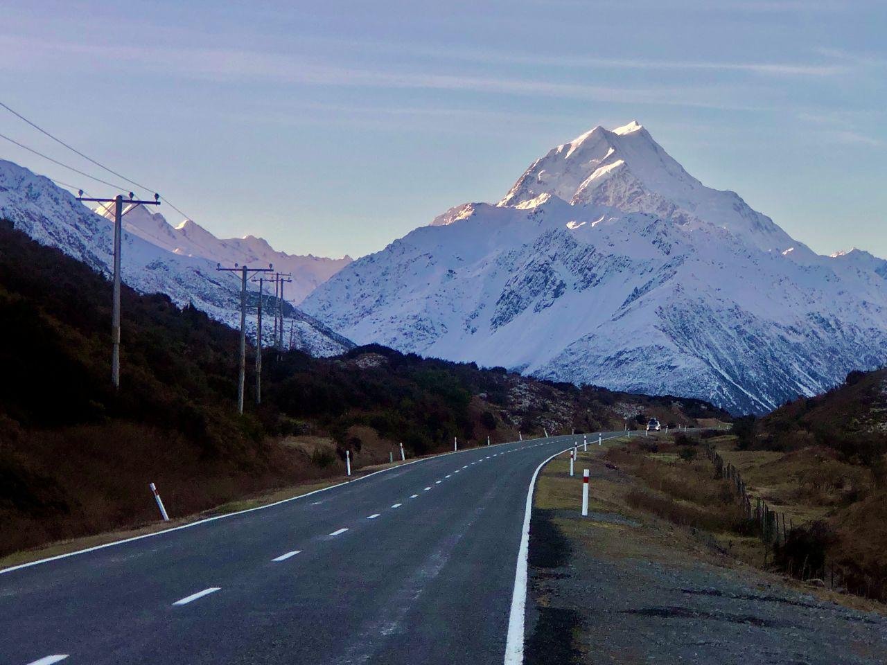 Queenstown to Mount Cook Scenic Transfer