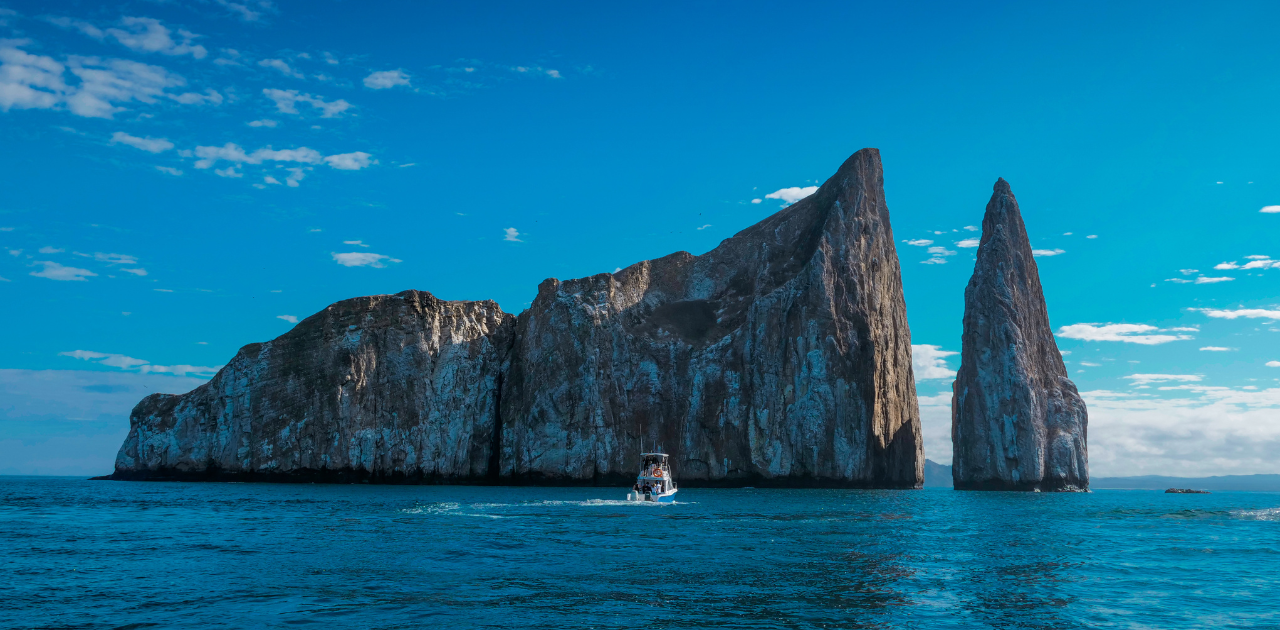 Kicker Rock Double-Tank Scuba Adventure