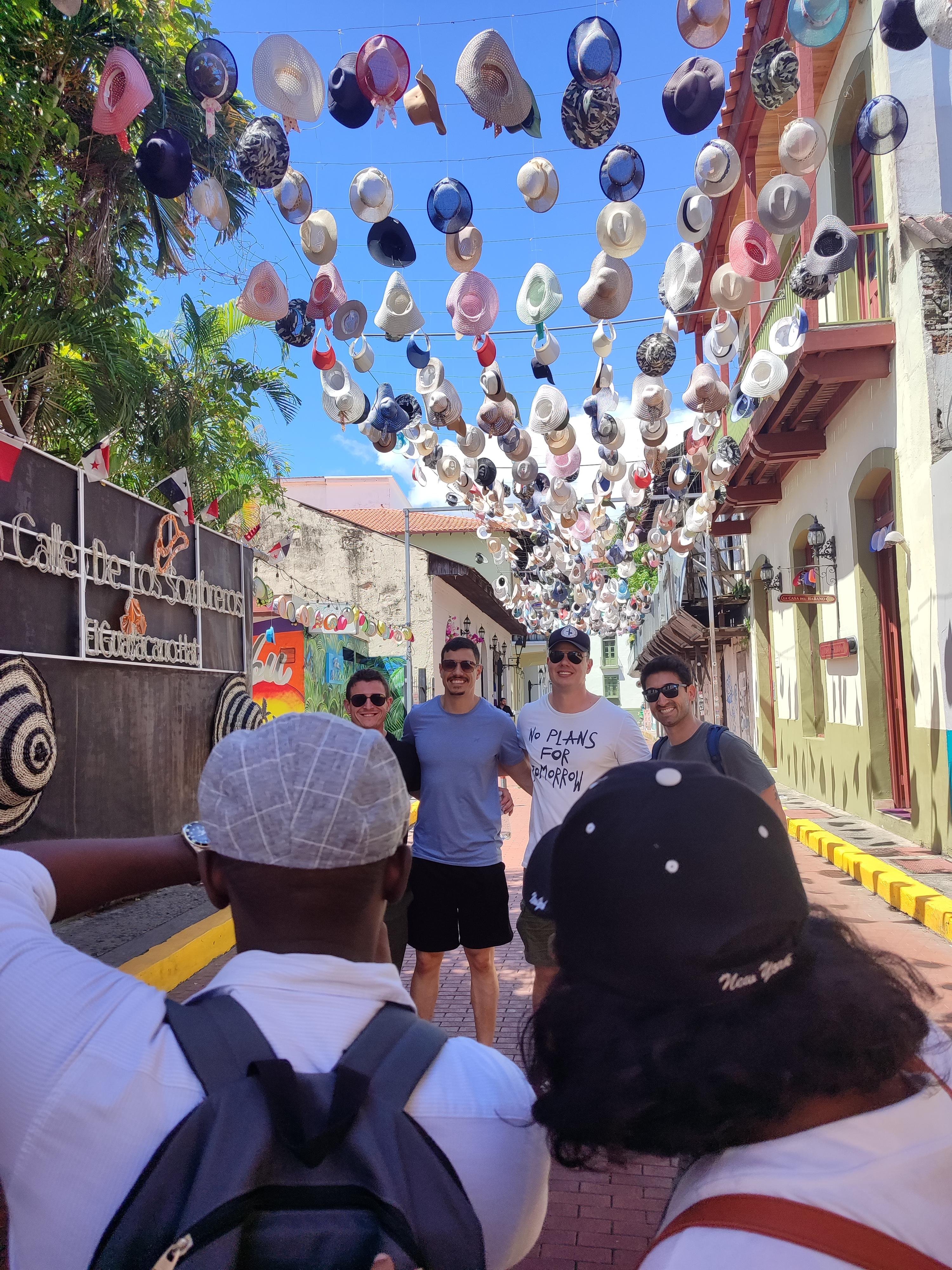 Casco Viejo Historical Walking Experience with Local Guides
