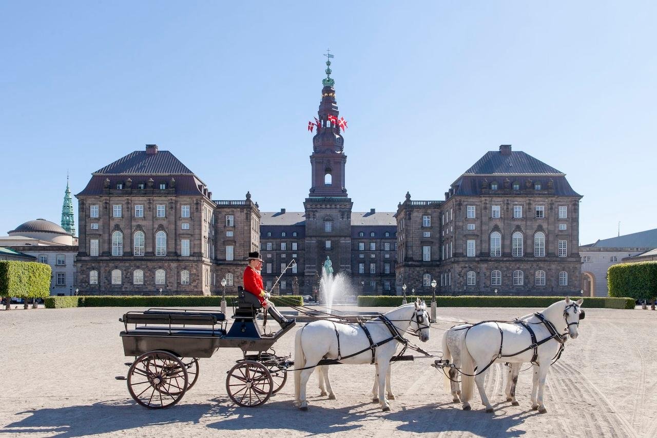 Copenhagen: Christiansborg Palace Entry Ticket — Copenhagen Christmas market and winter city scenery