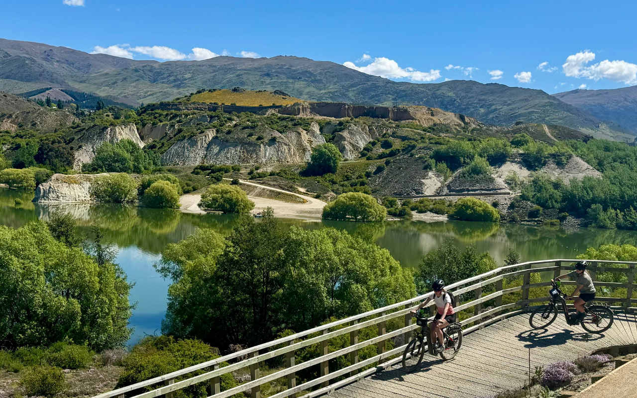 Kawarau Gorge eBike Trail & Winery Experience