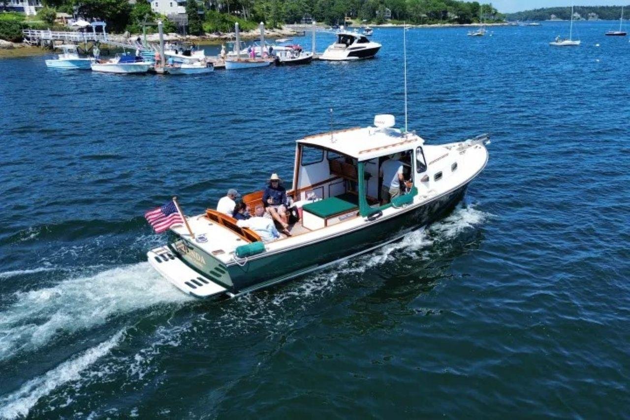 Portland Harbor & Casco Bay Powerboat Tour