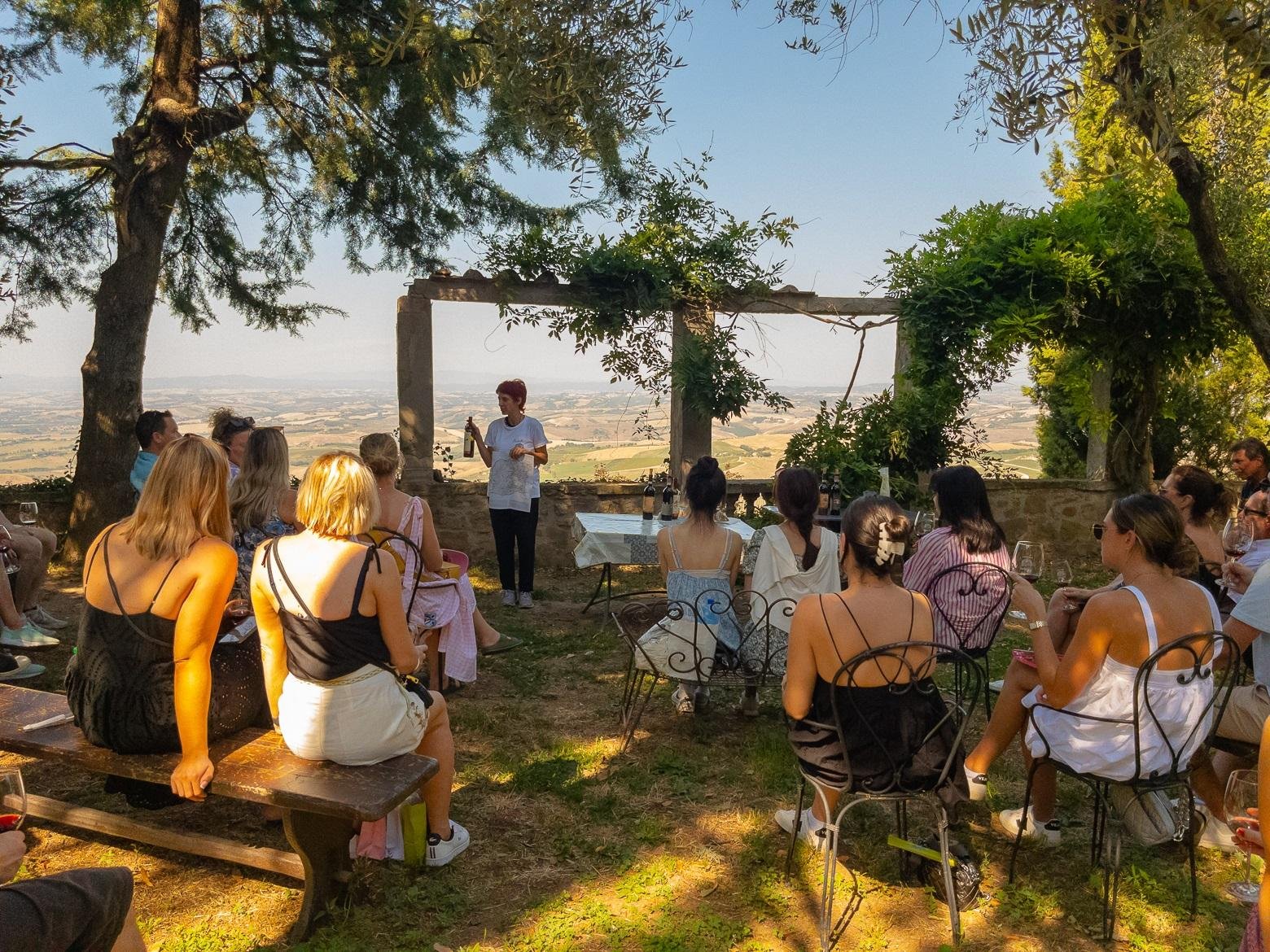 wine tour in Montalcino — photo 8