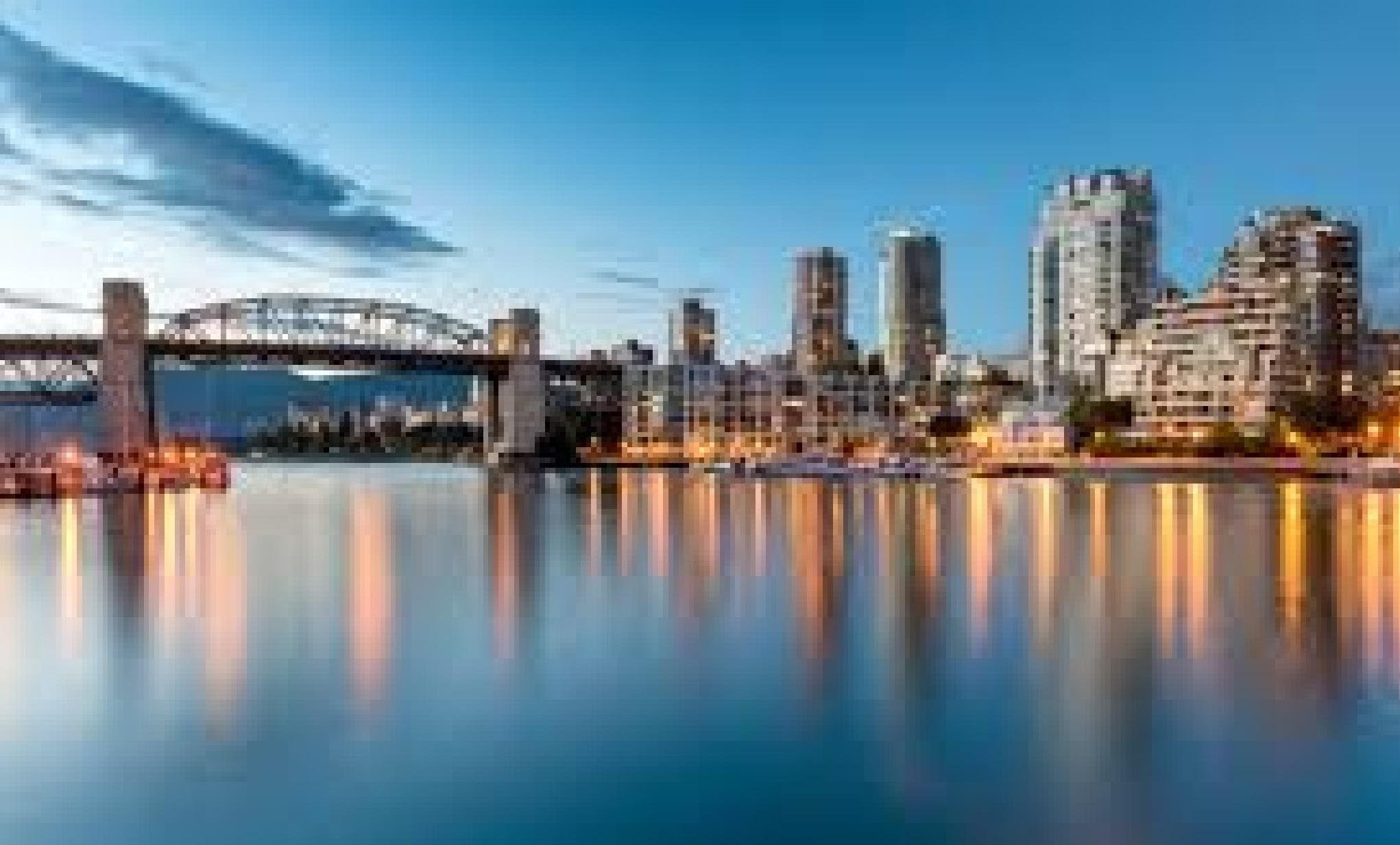 Vancouver: Comprehensive City Sights & Culture Guided Tour