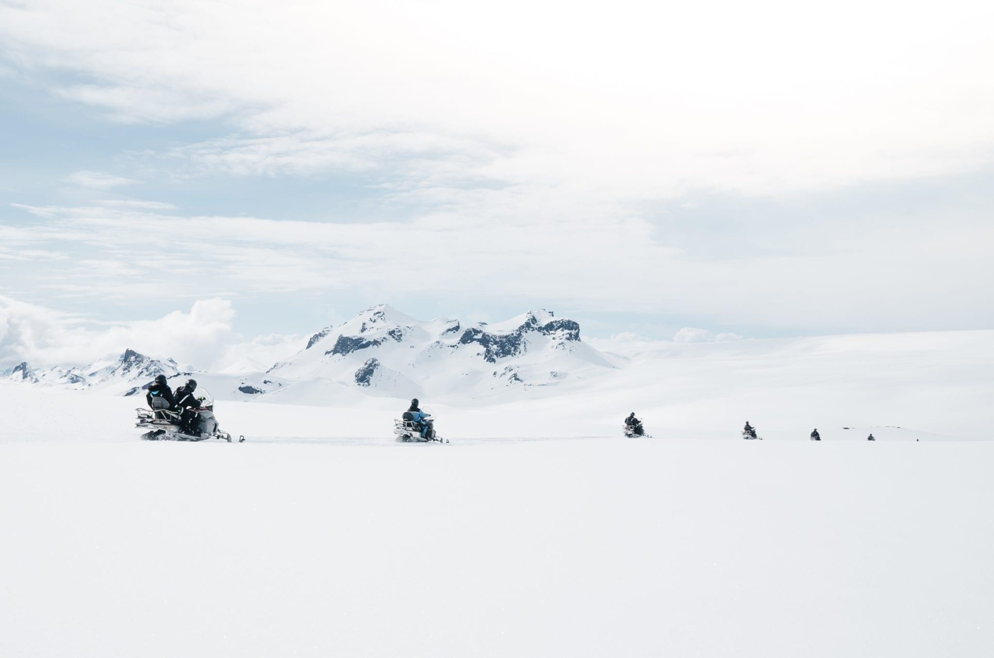 Super Jeep Golden Circle & Langjökull Glacier Snowmobile Expedition