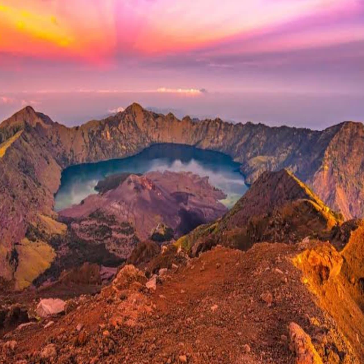 3-Day Mount Rinjani Summit Trek with Crater Lake & Hot Springs