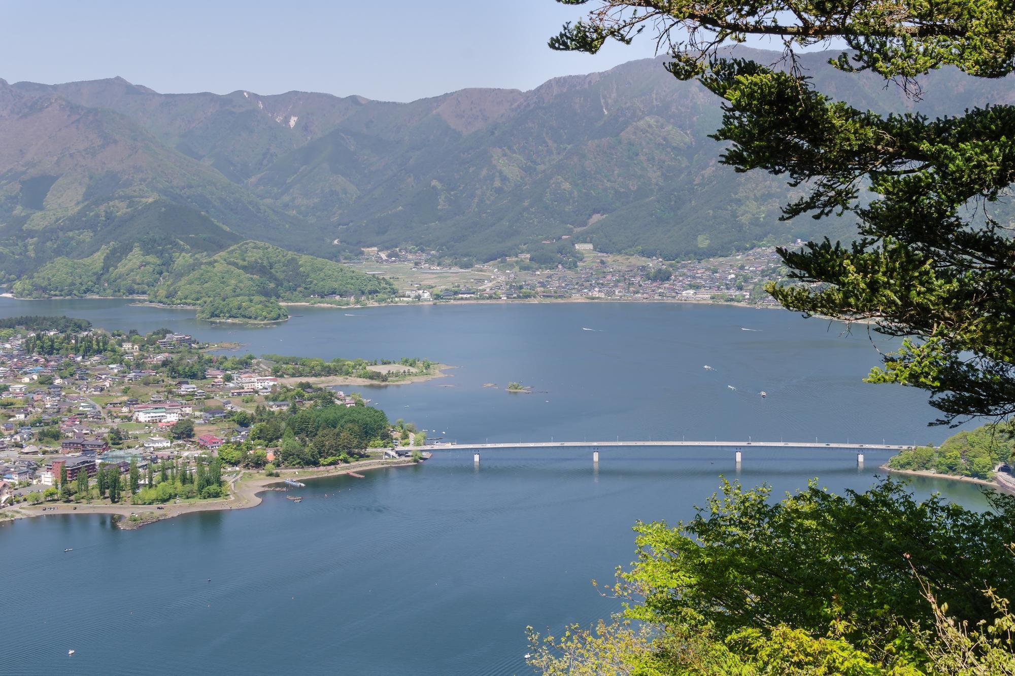 Mt. Fuji, Hakone & Arakura Pagoda Full-Day Tour from Tokyo