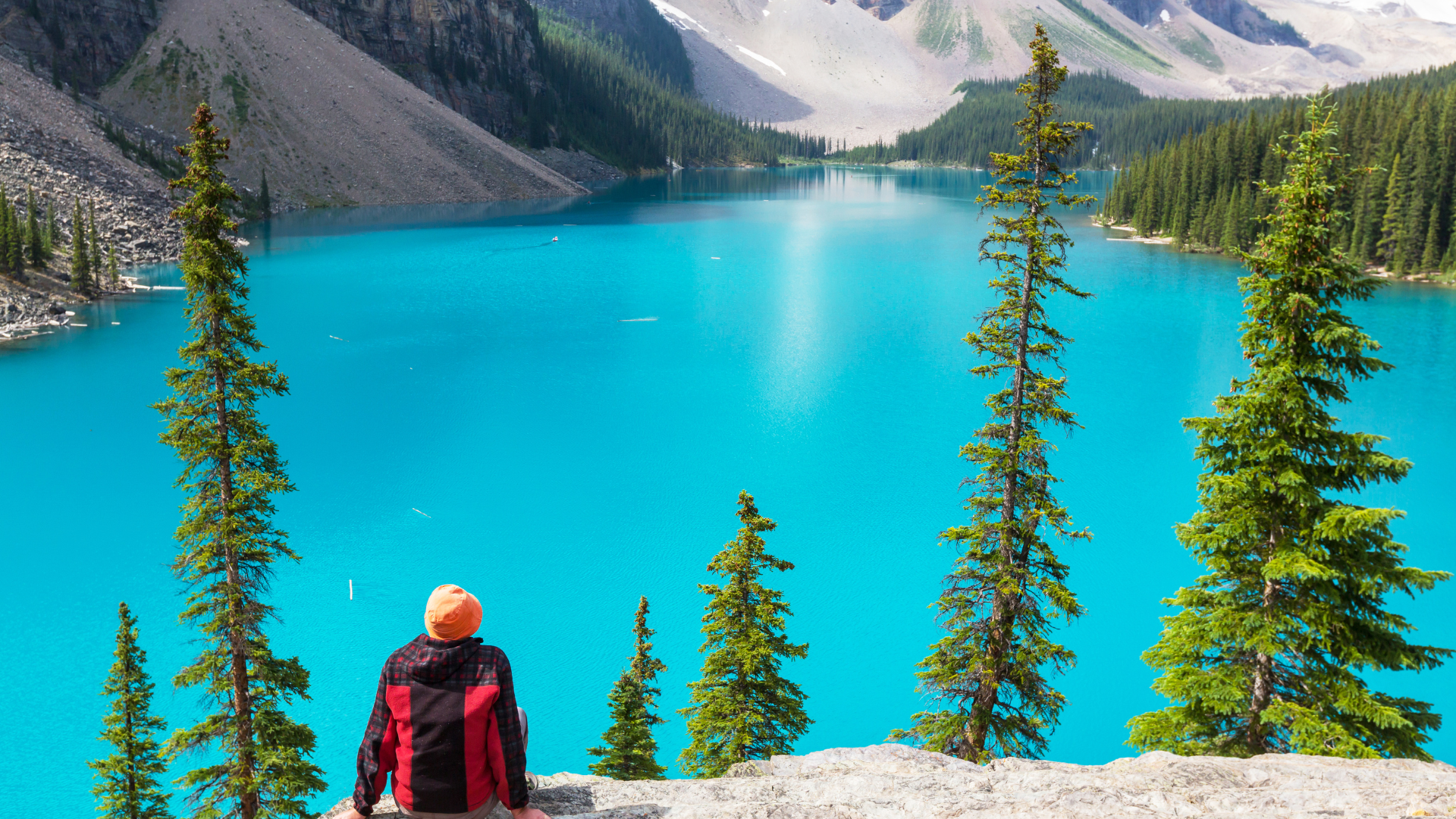 From Canmore/ Banff: Sunrise Moraine Lake and Lake Louise