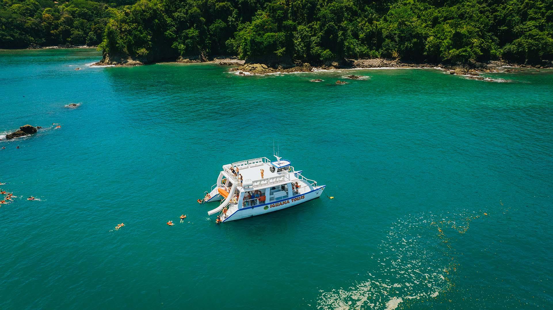 Manuel Antonio Catamaran Cruise with Meal & Sunset