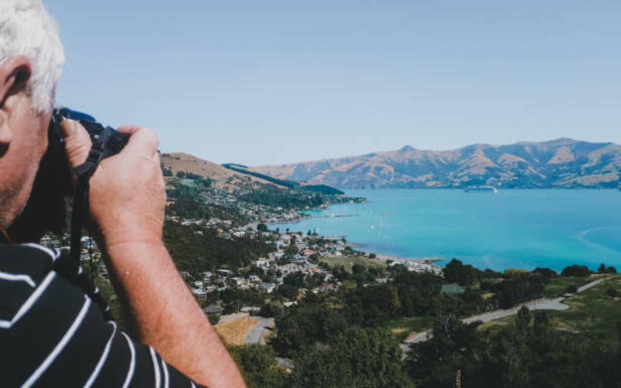 Akaroa: Eastern Bays Scenic Mail Run Tour
