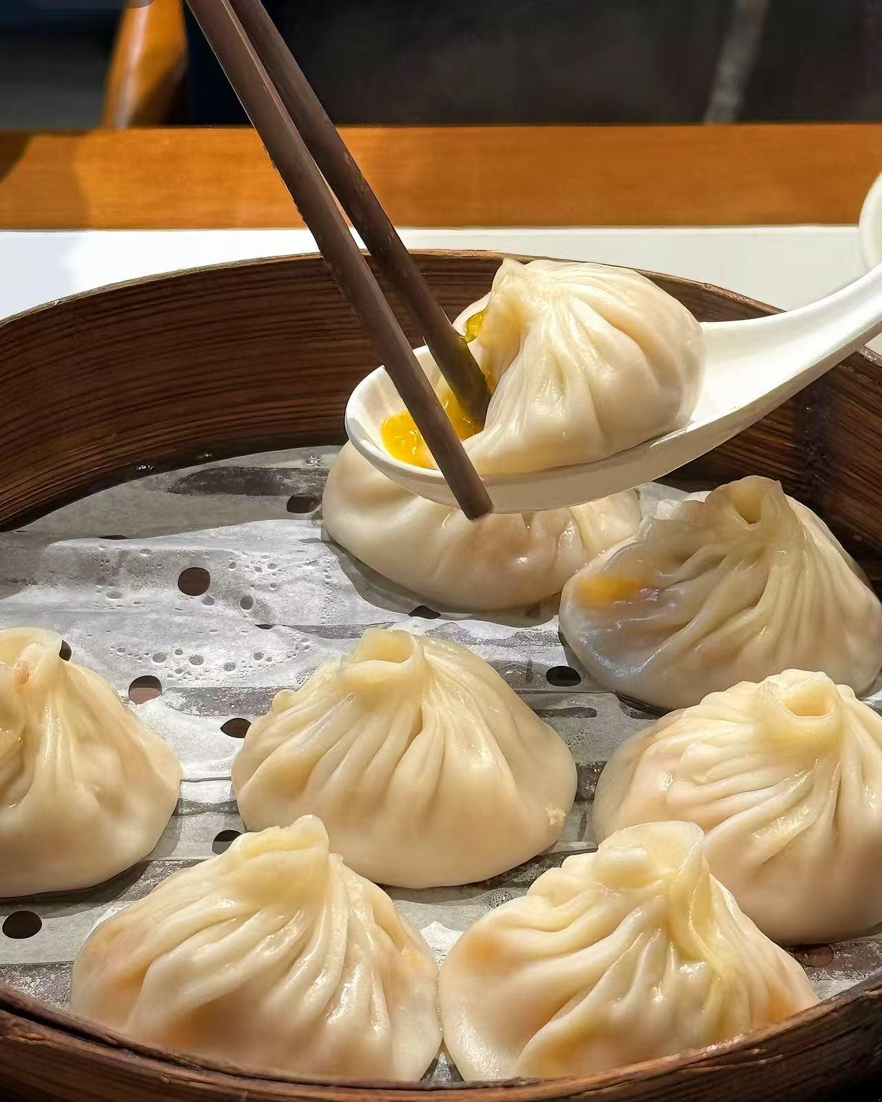 Shanghai Morning Food Walk with a Local
