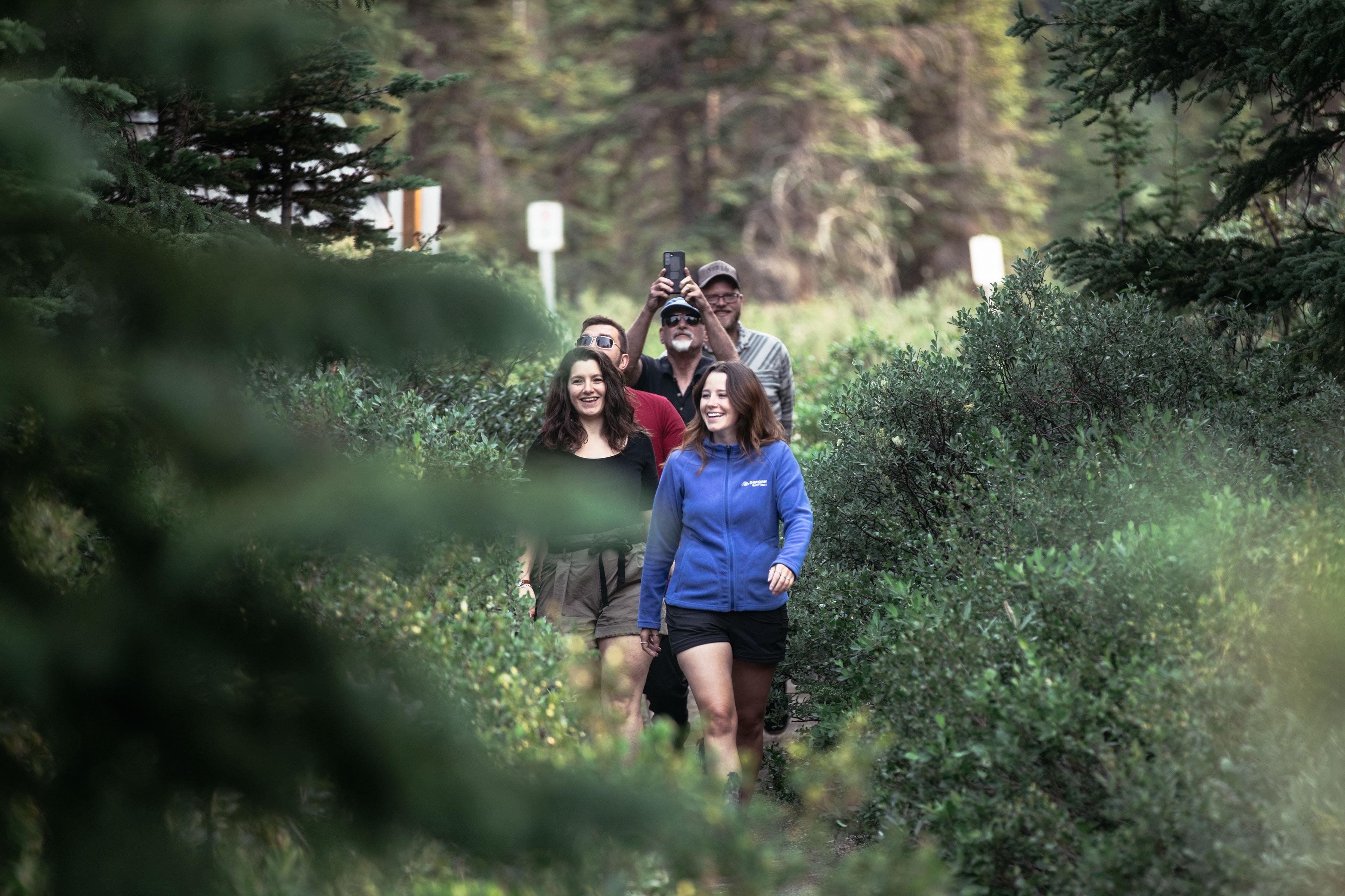 Icefields Parkway tour from Banff — Columbia Icefield, Athabasca Glacier and Glacier Skywalk — image 14