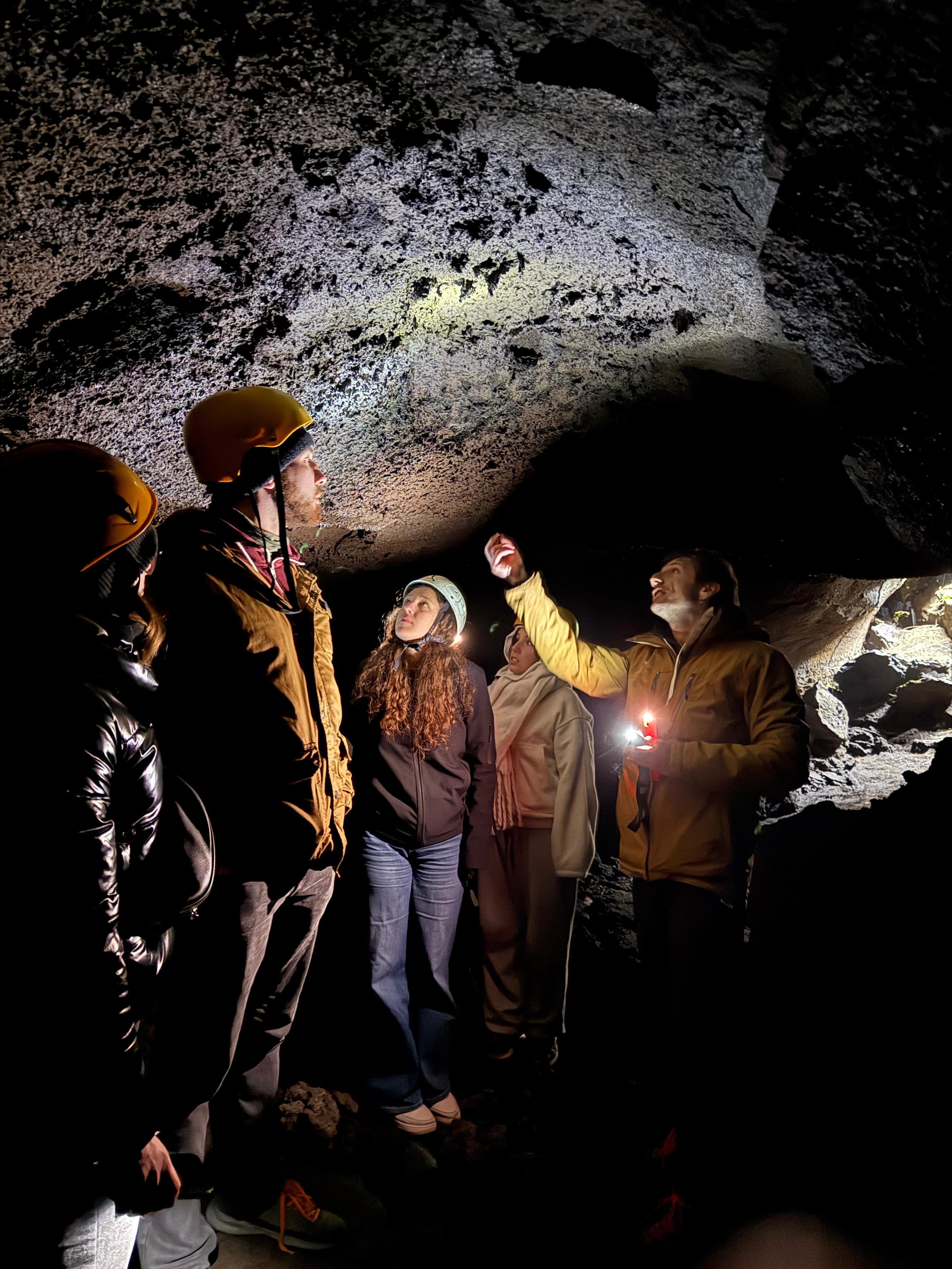 Catania: Etna Morning Tour, Lava Cave by Jeep & Van