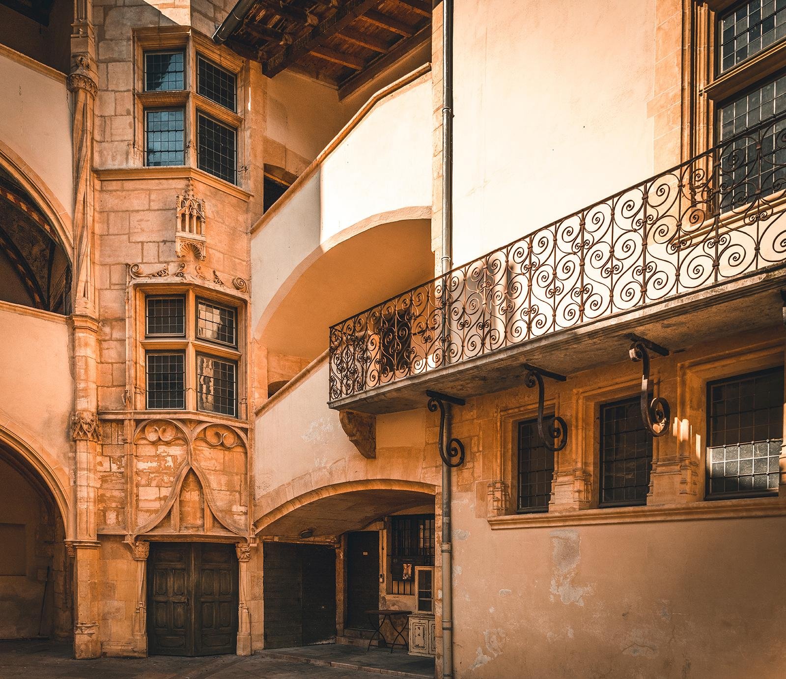 Private Traboules Tour – Lyon's Hidden Passages