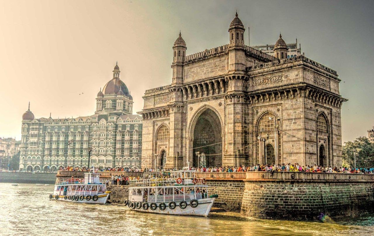 Mumbai Highlights & Elephanta Caves Private Luxury Tour