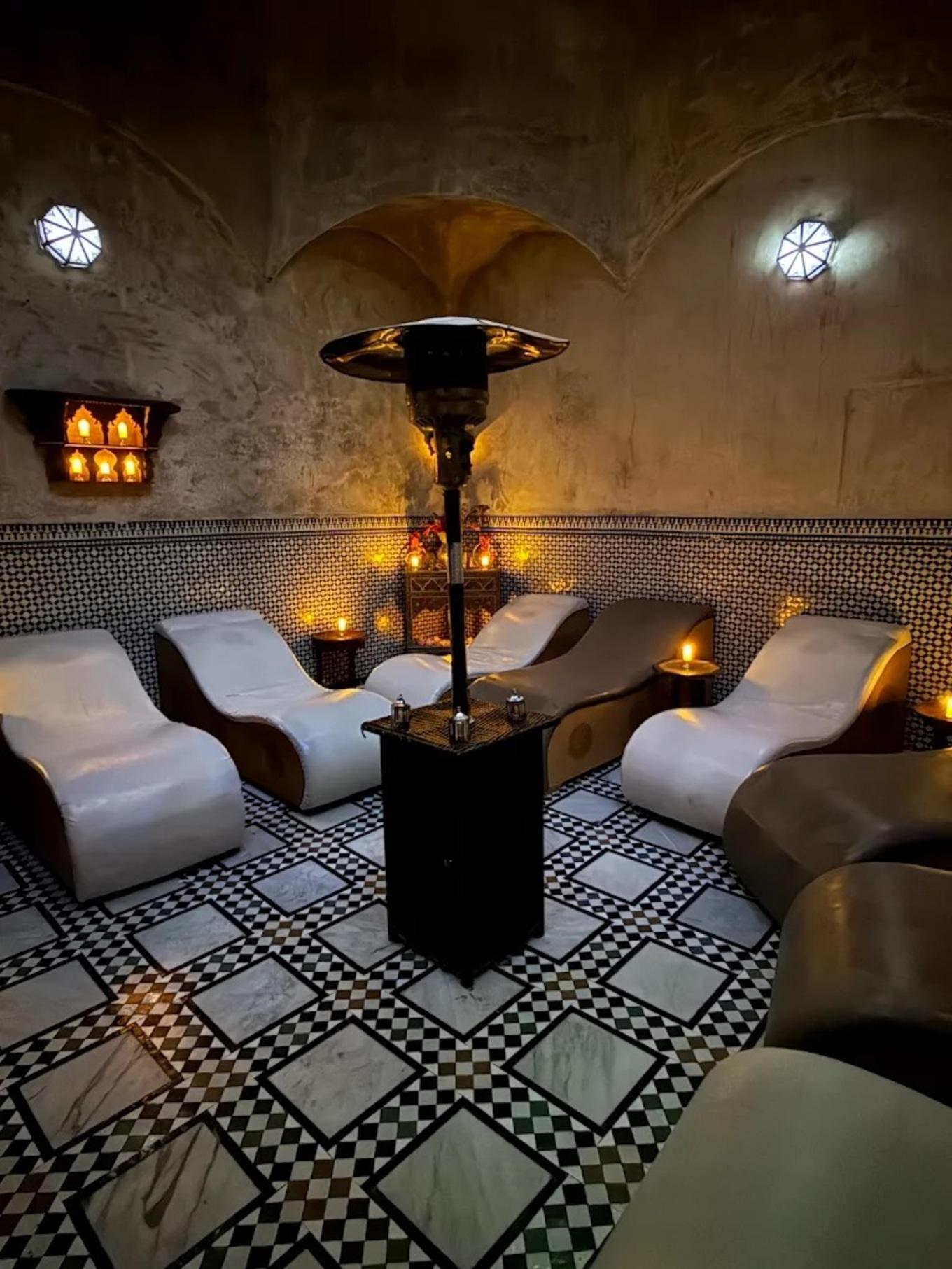 Fez Traditional Hammam, Massage, and Private Transfer