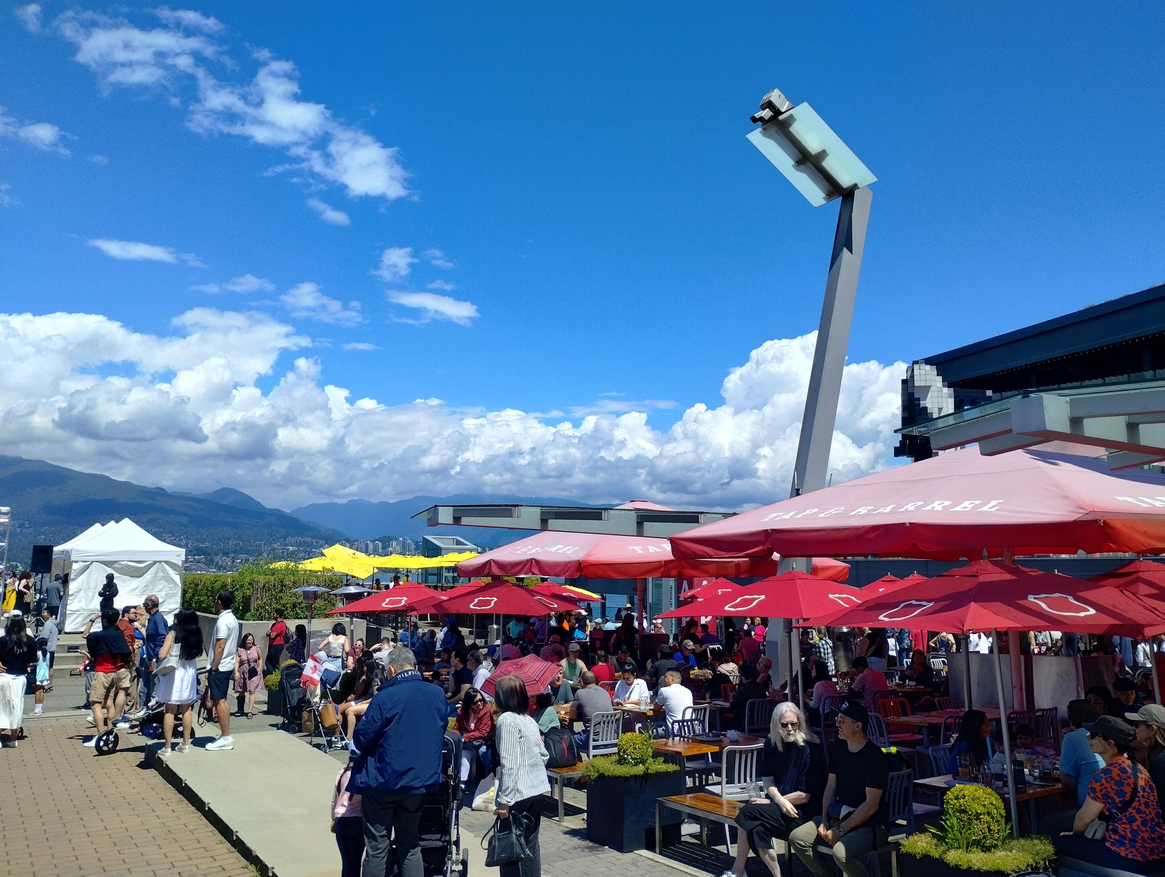 Complete Vancouver Private Small-Group City Tour