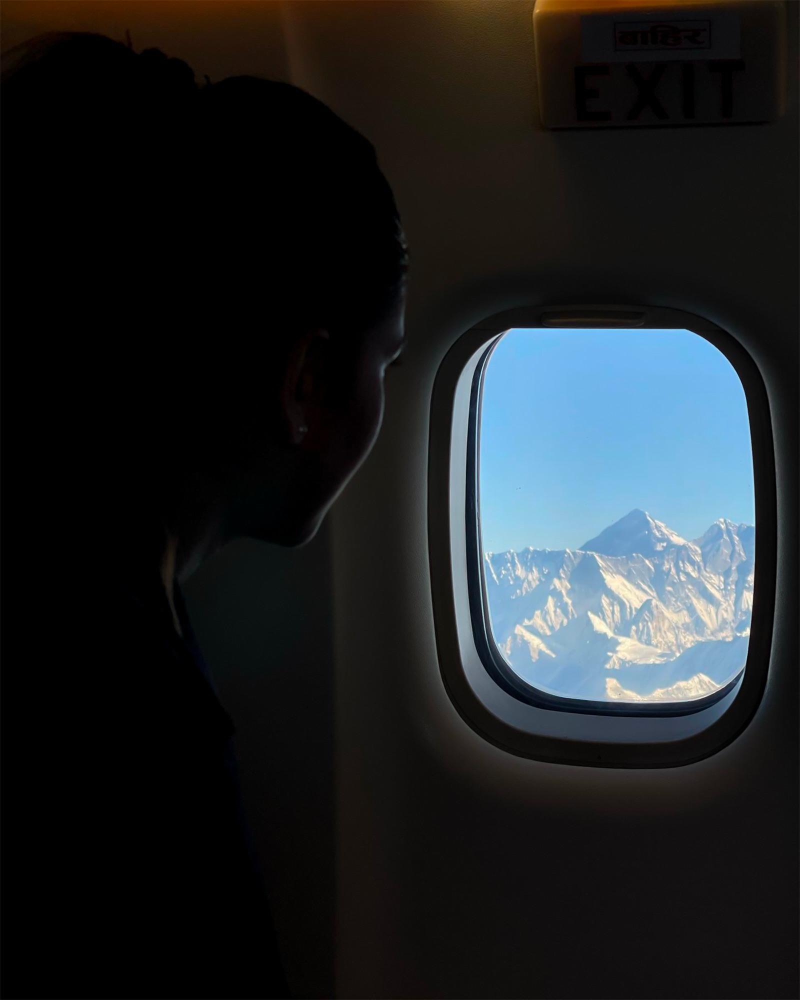 Kathmandu: Everest Scenic Flight with Private Transfers